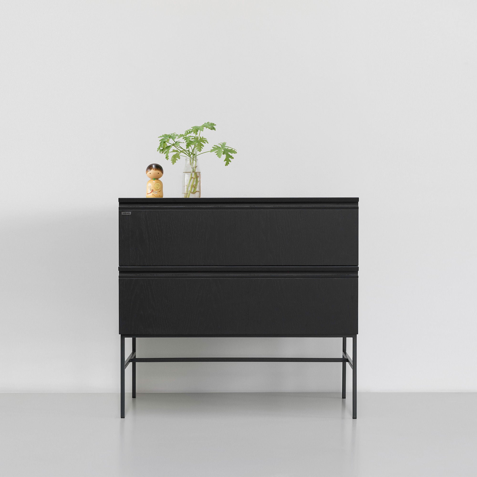 Boss Low 4 Doors 180 Cabinet - Black/Stone/Stained Oak-3