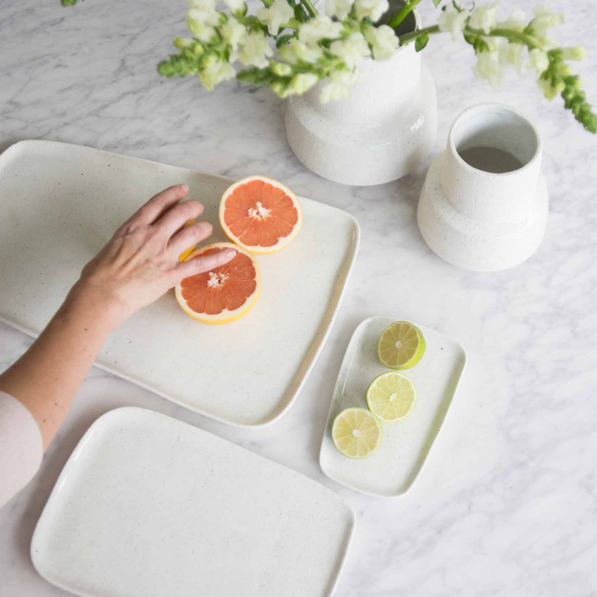 Chimney Vase - White - H20-2