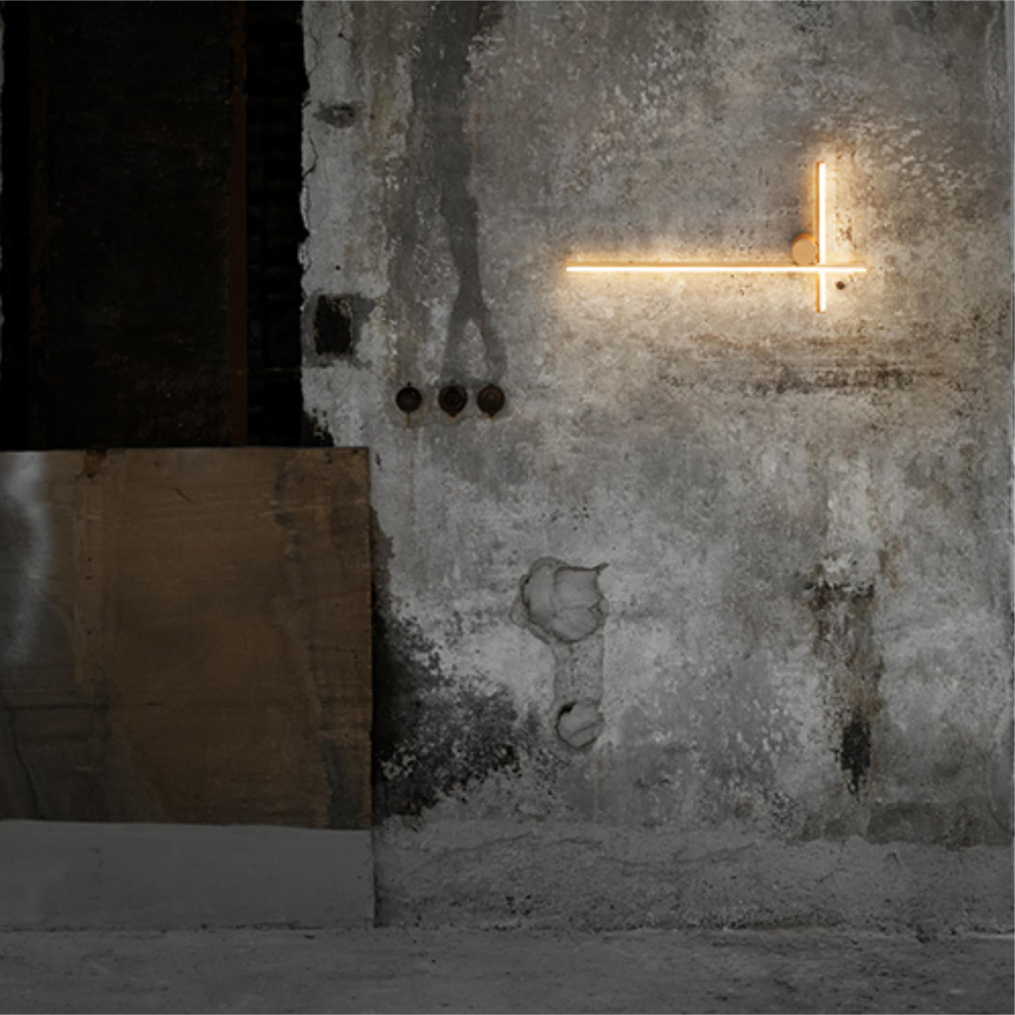 Coordinates 2 Wall Lamp - Anodized Champagne