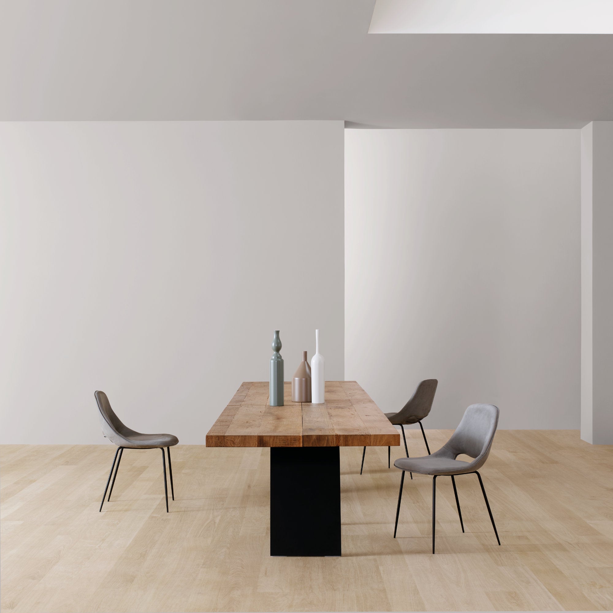 Desco DES3 Dining Table - Antique Oak-3