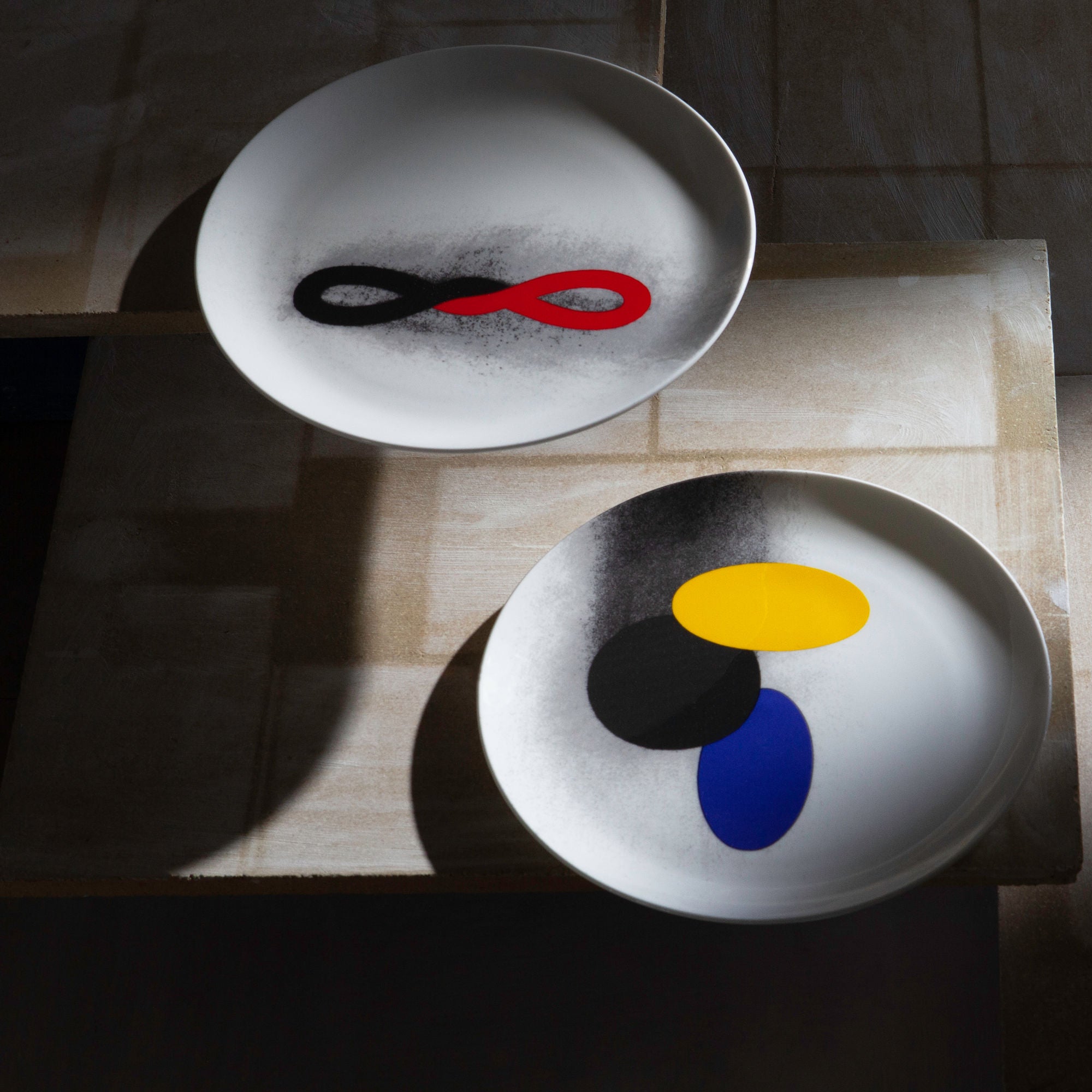 Nigel Hall Equation III Plate - Black/Blue/Yellow