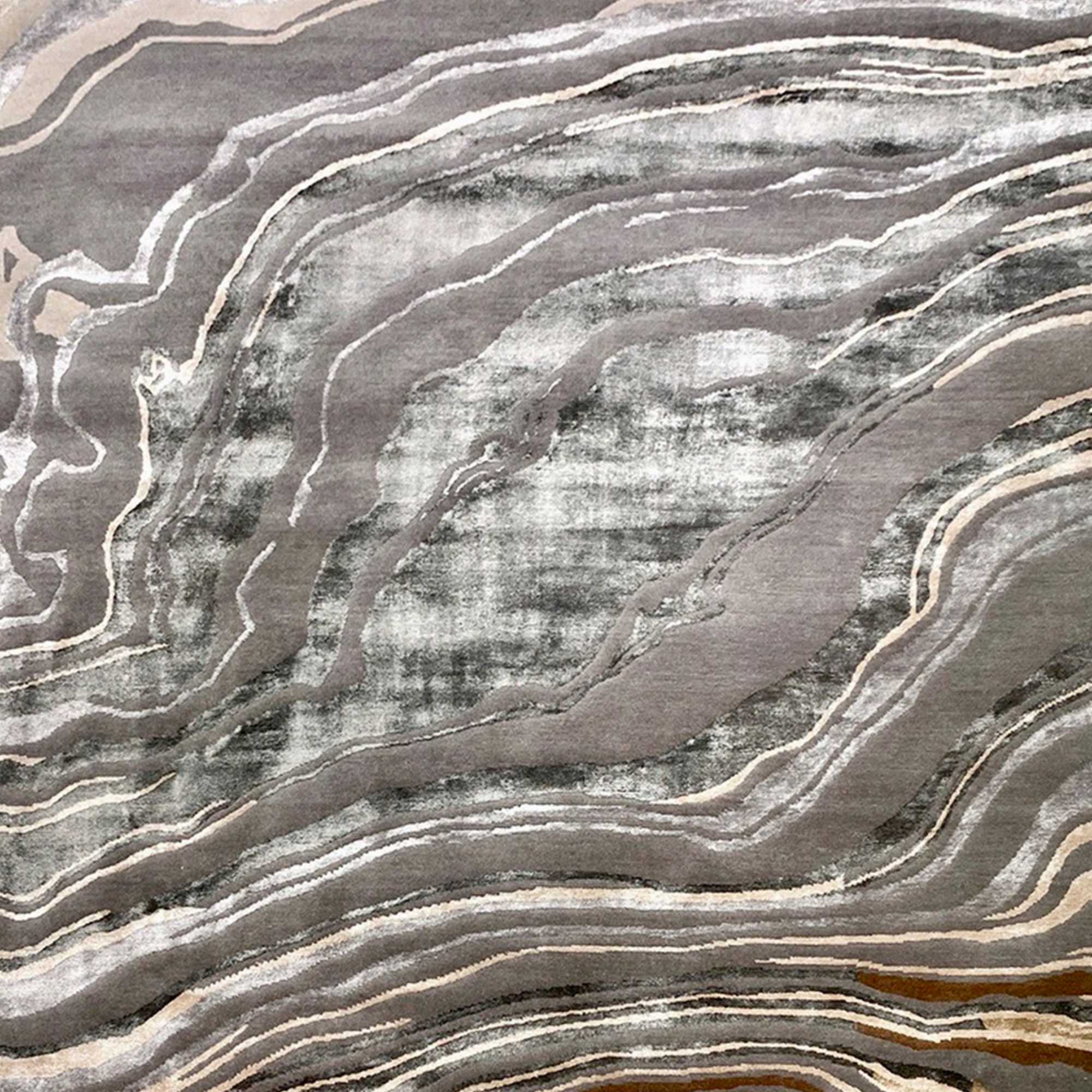 سجادة التدفق - ب - 360x270-2