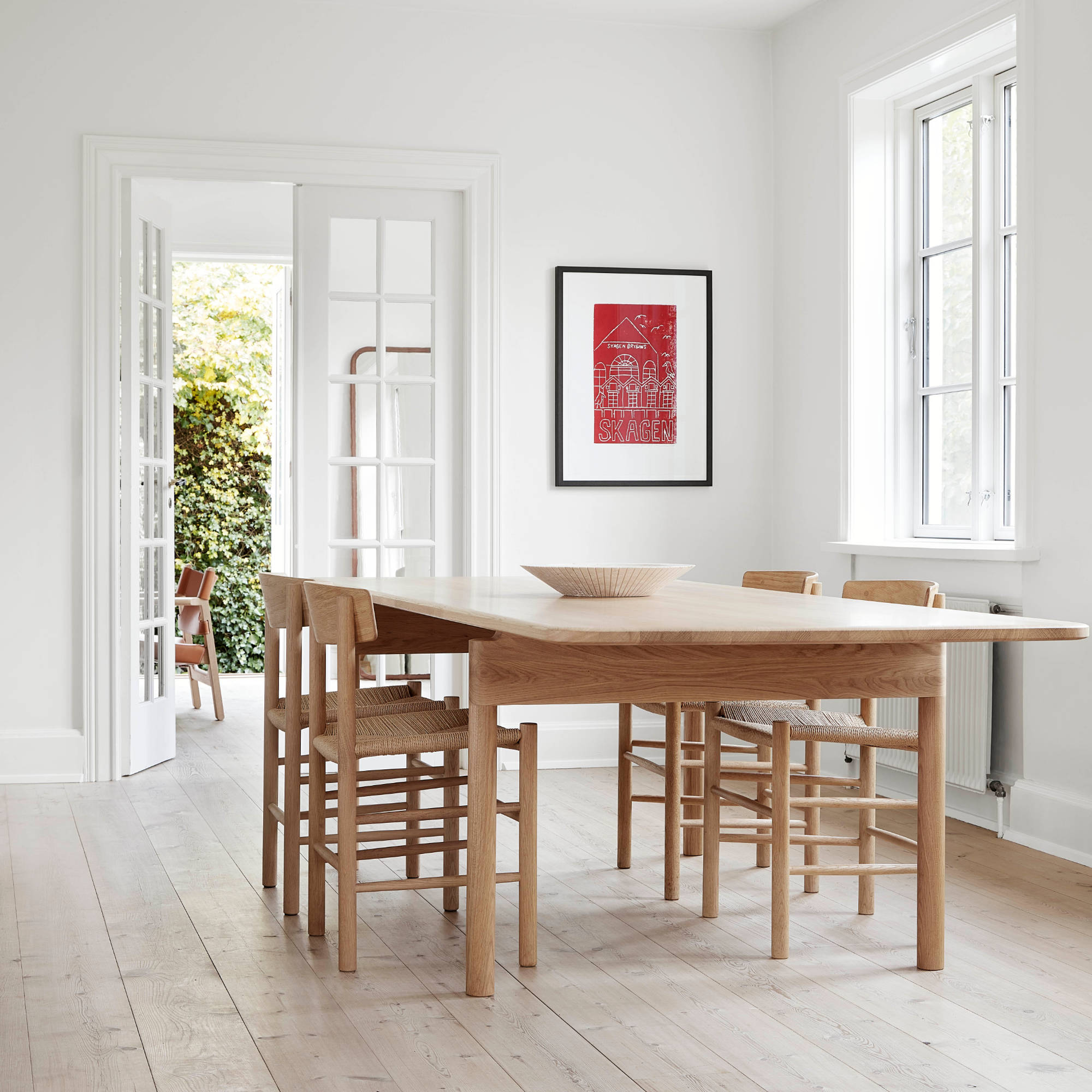 Post 6442 Dining Table - Oak Light Oil-3