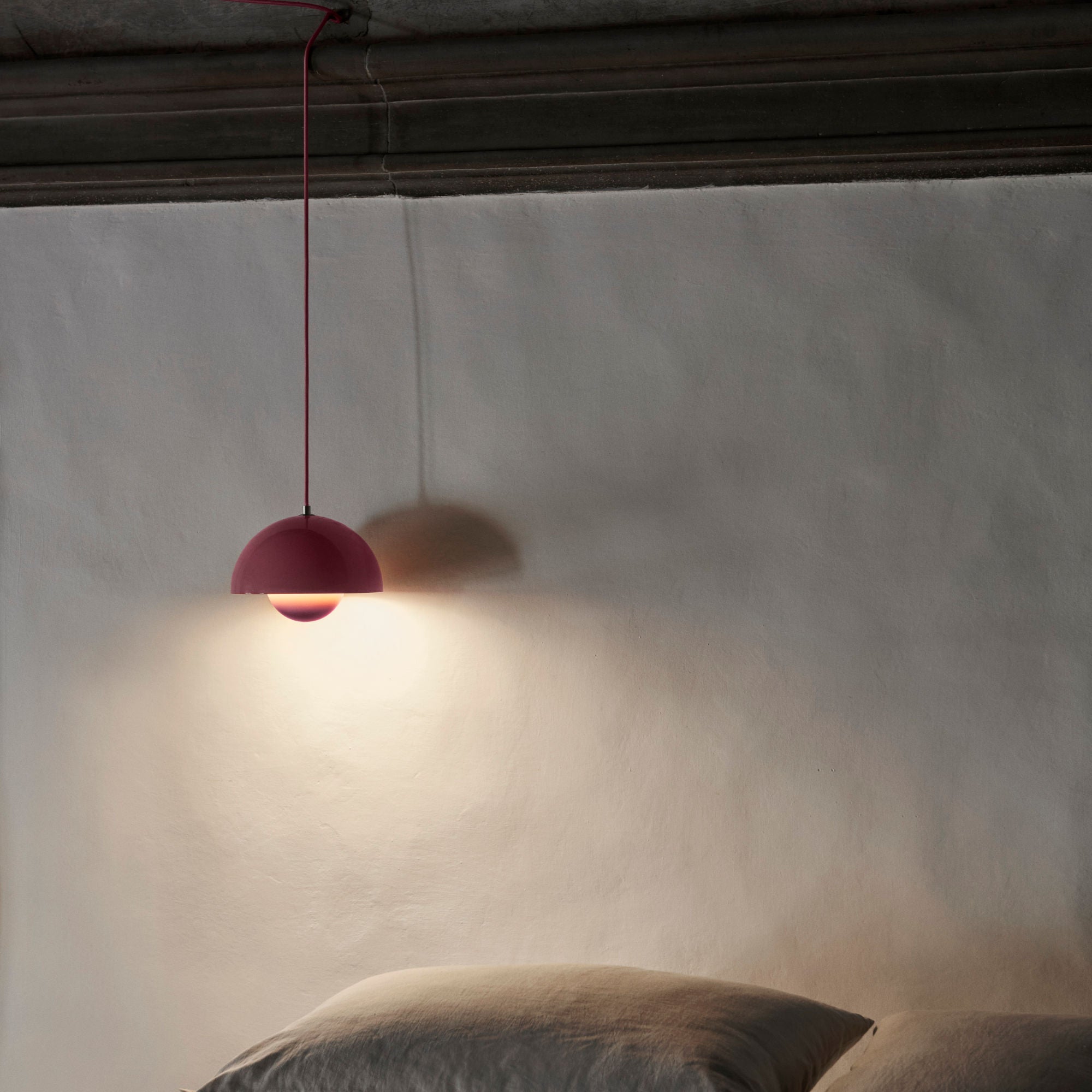 Flowerpot VP1 Pendant Lamp - Tangy Pink-3