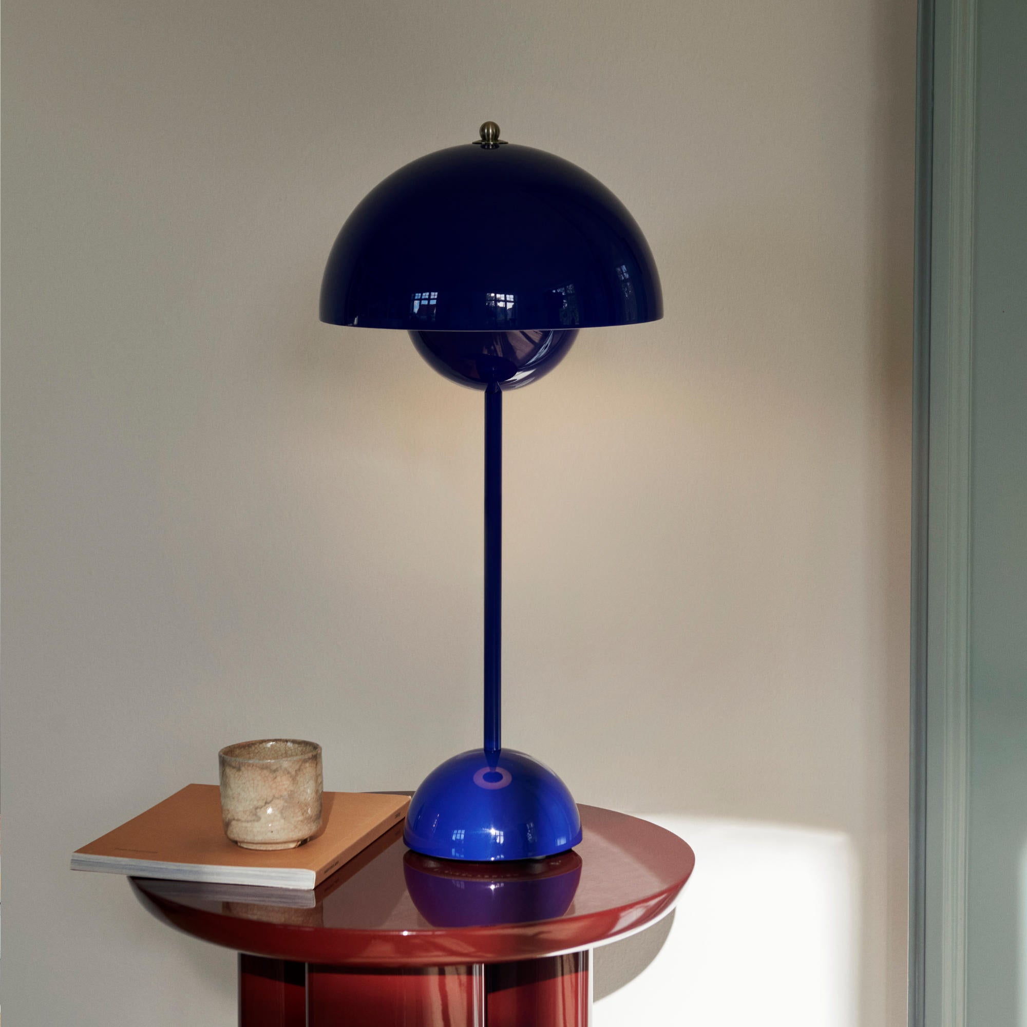 Flowerpot VP3 Table Lamp - Cobalt Blue-3
