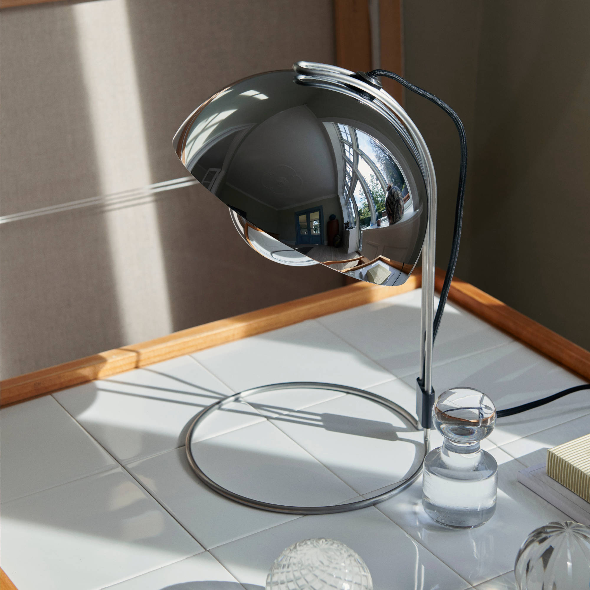 Flowerpot VP4 Table Lamp - Chrome-Plated