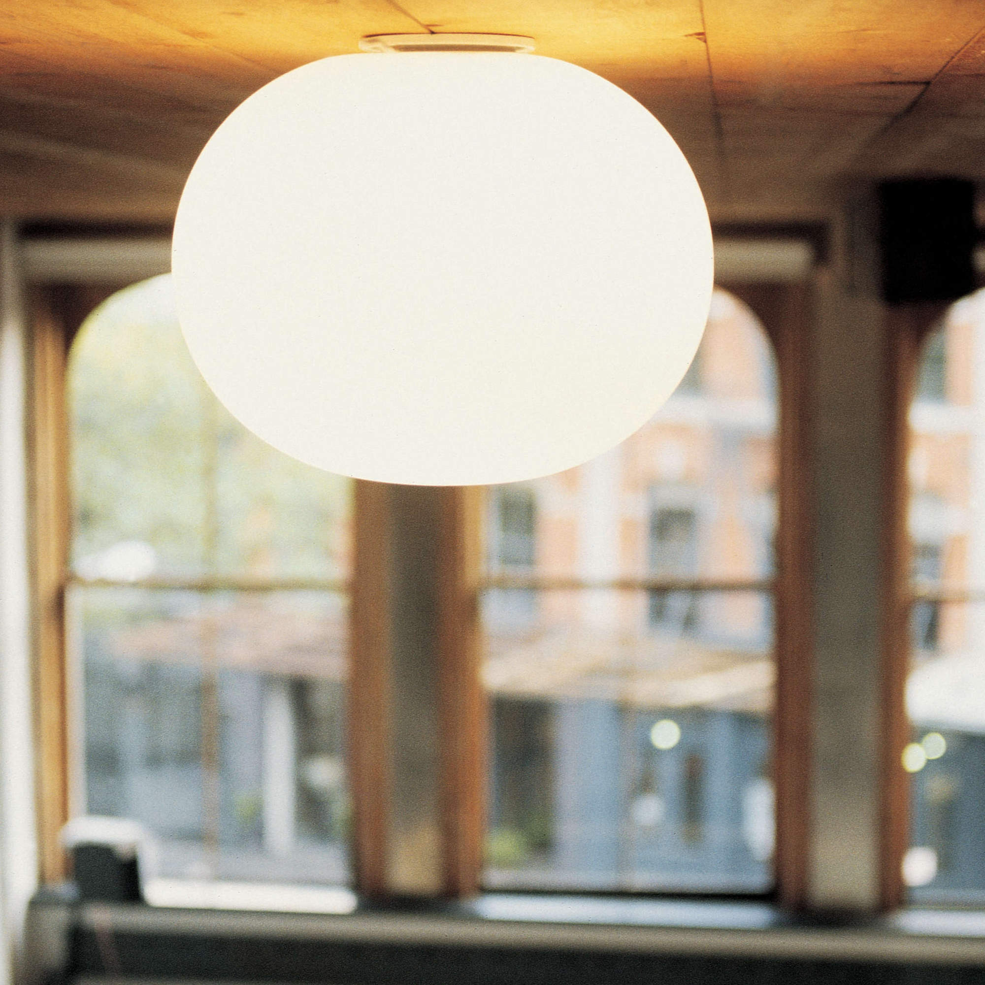 Glo-Ball 2 Ceiling Lamp - White-3