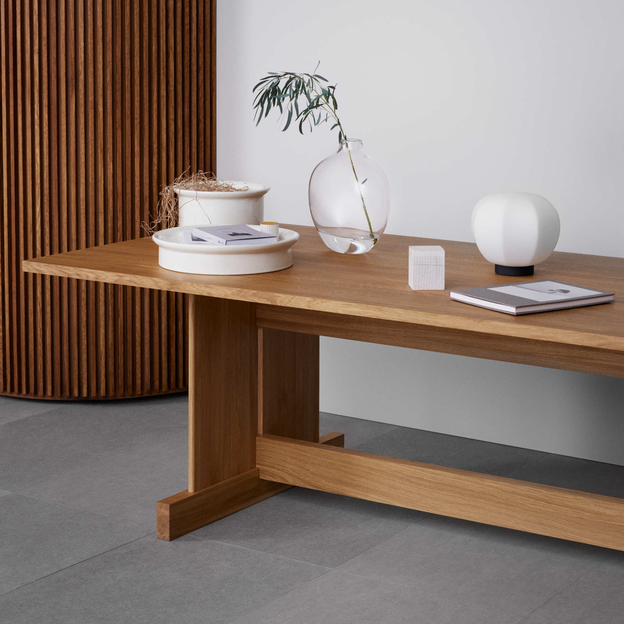 Grande 245 Dining Table - Lacquered Oak-4