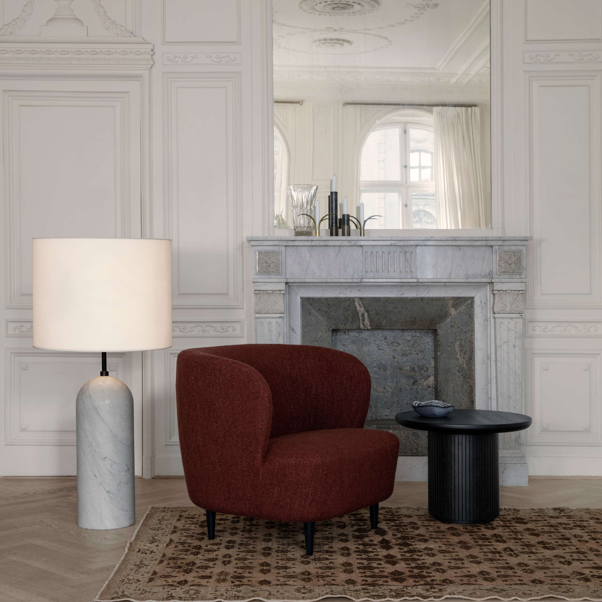 Gravity 10012273 XL Low Floor Lamp - White Marble/White Shade-3