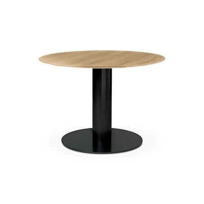 Gubi 2.0 10012737 Round Dining Table - Black/Oak Semi Matt Lacquered