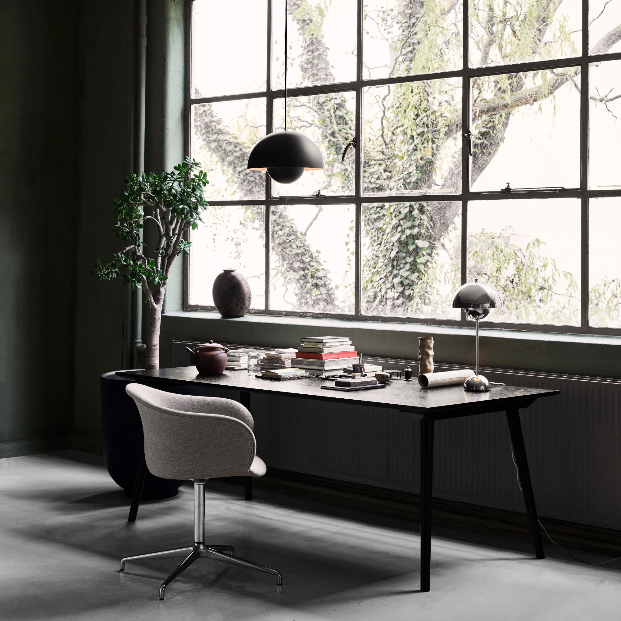 In Between SK5 Dining Table - Black Lacquered Oak-4