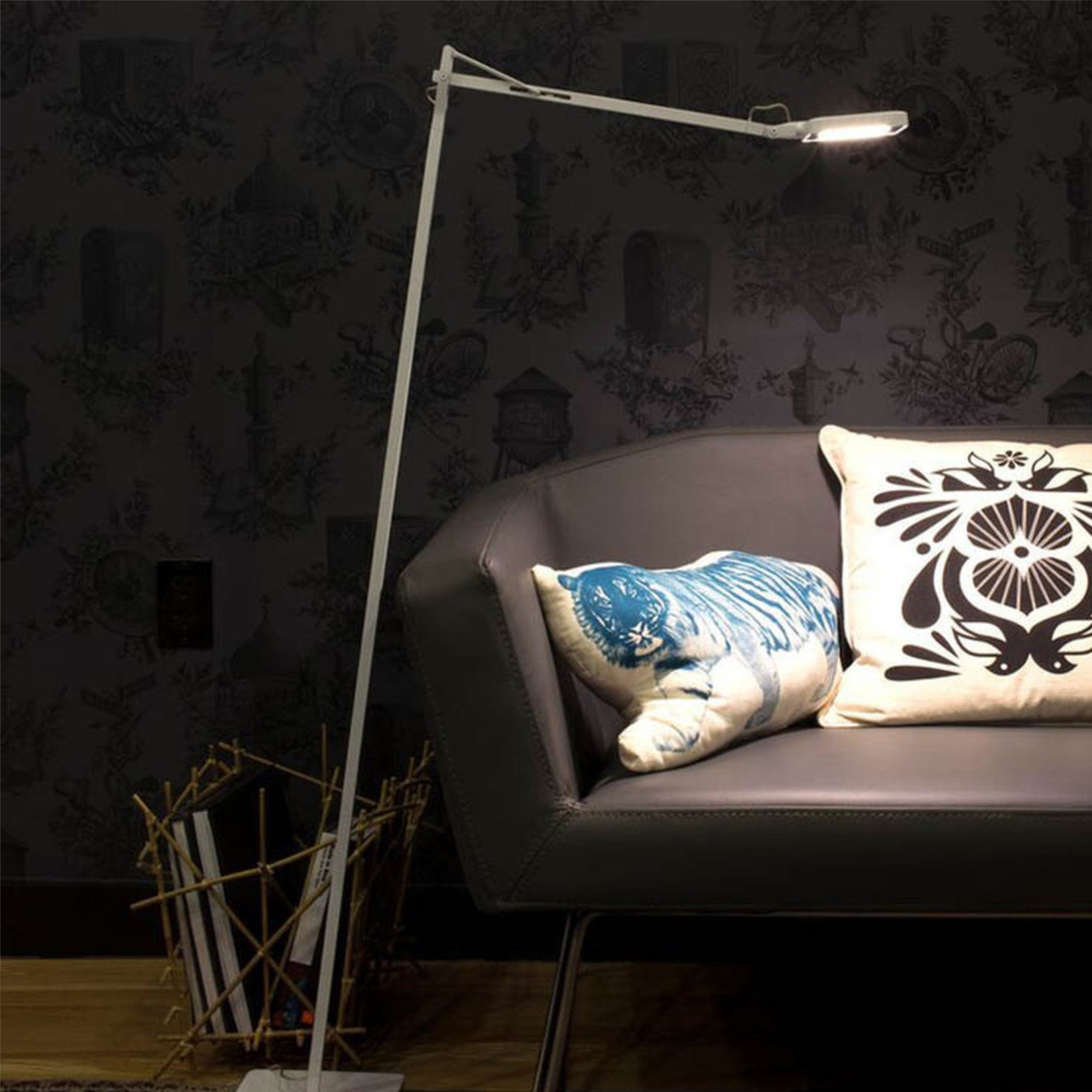 Kelvin LED Floor Lamp - White