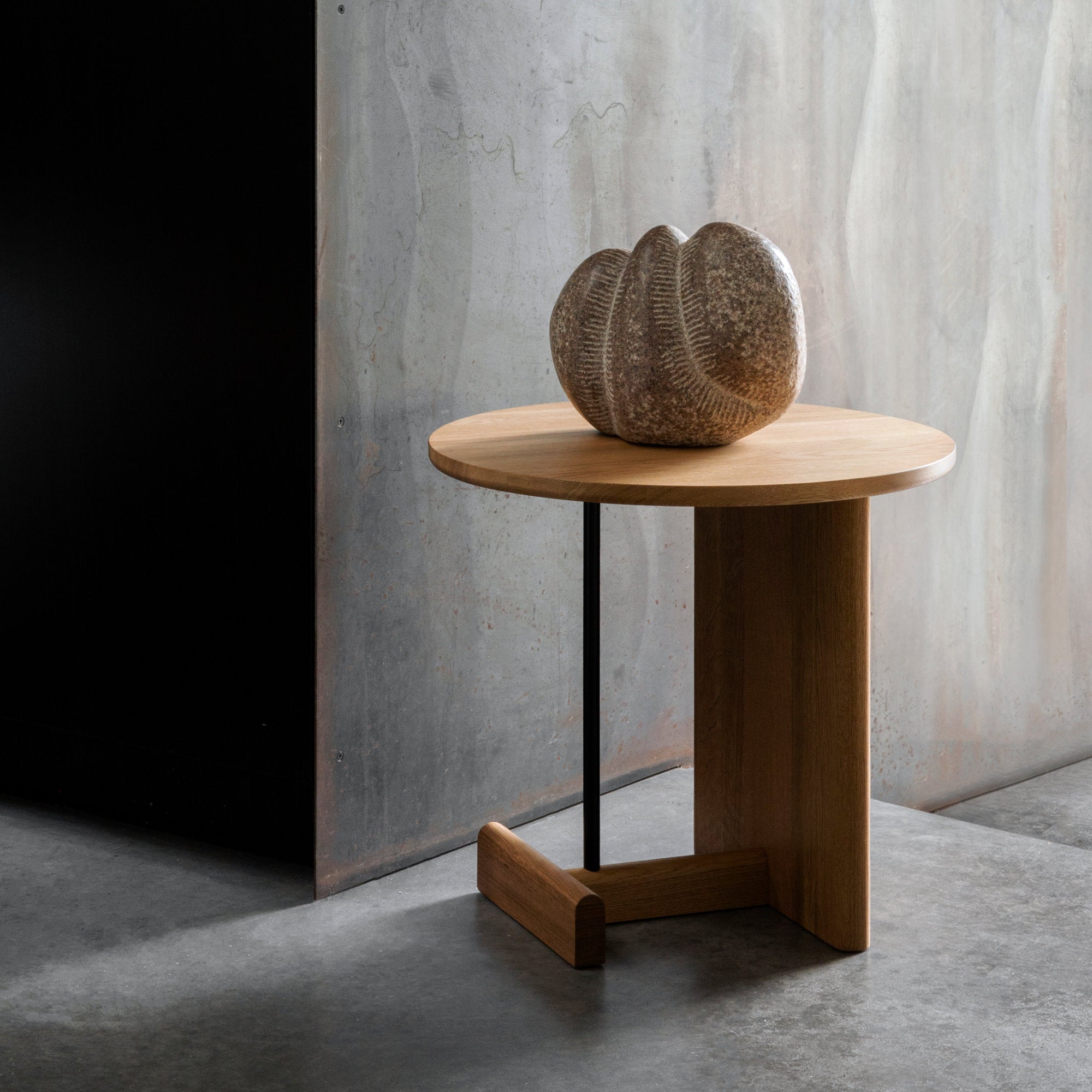 Koku Side Table - Lacquered Oak