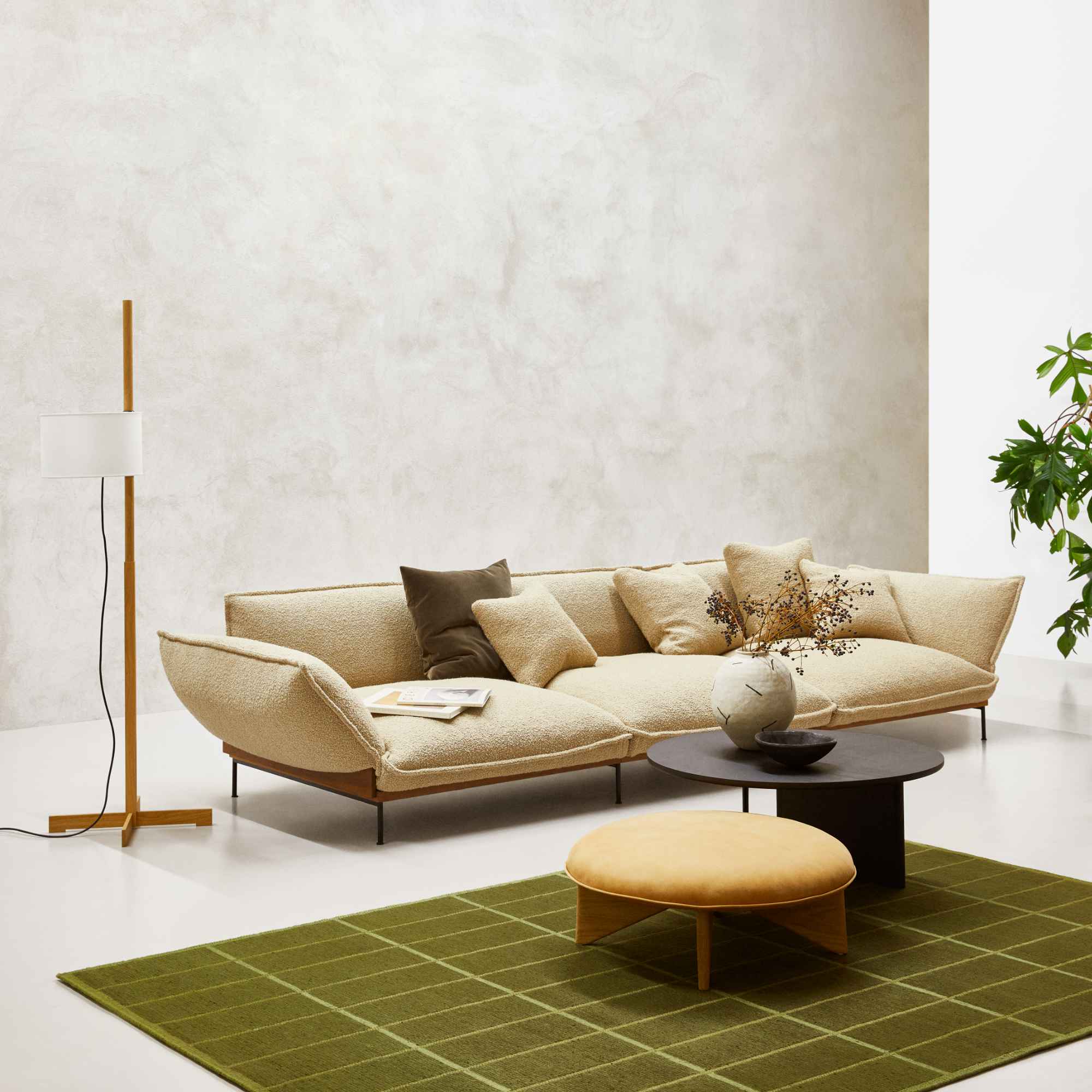 Koku 42 Oval Coffee Table - Lacquered Oak