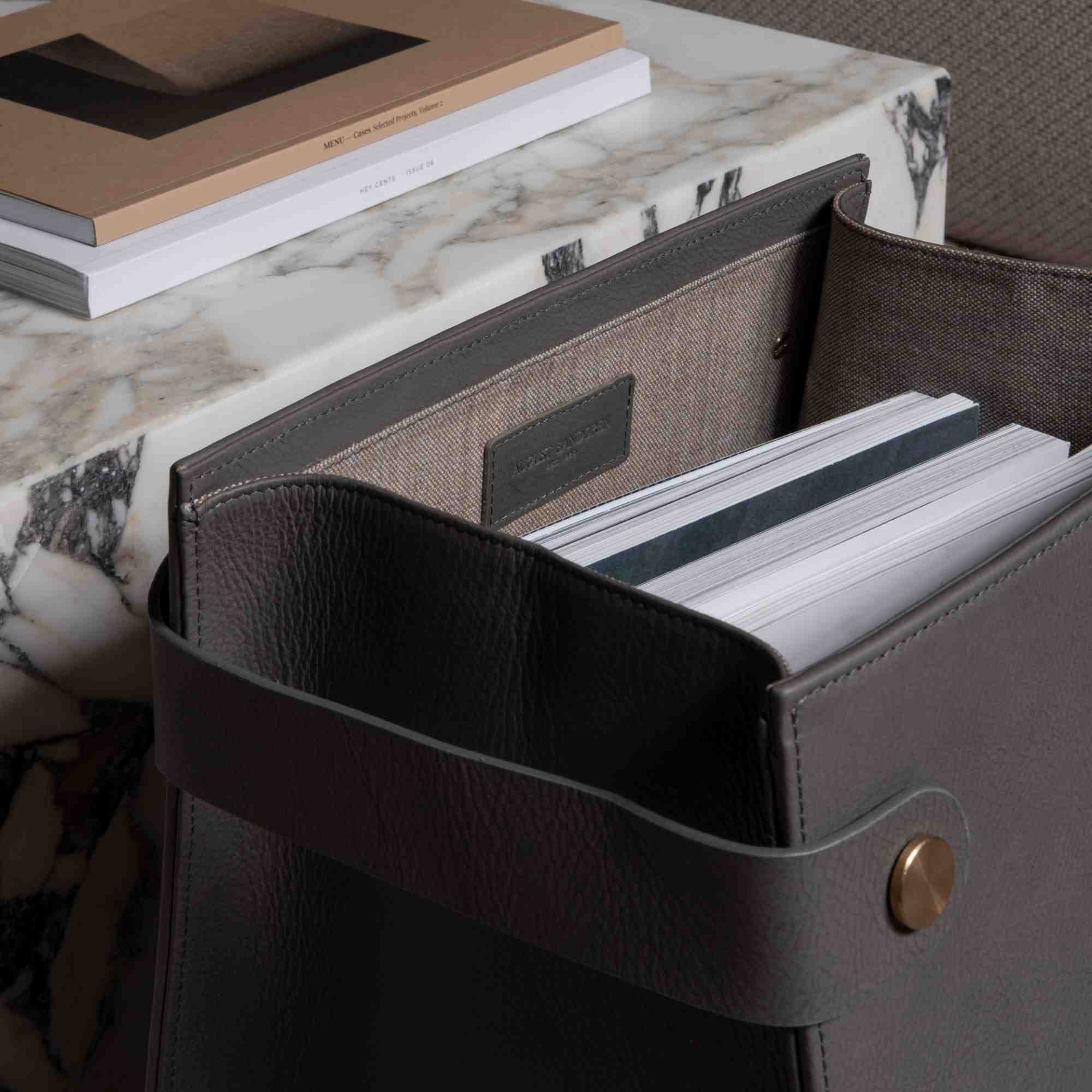 Magazineholder - Black-3