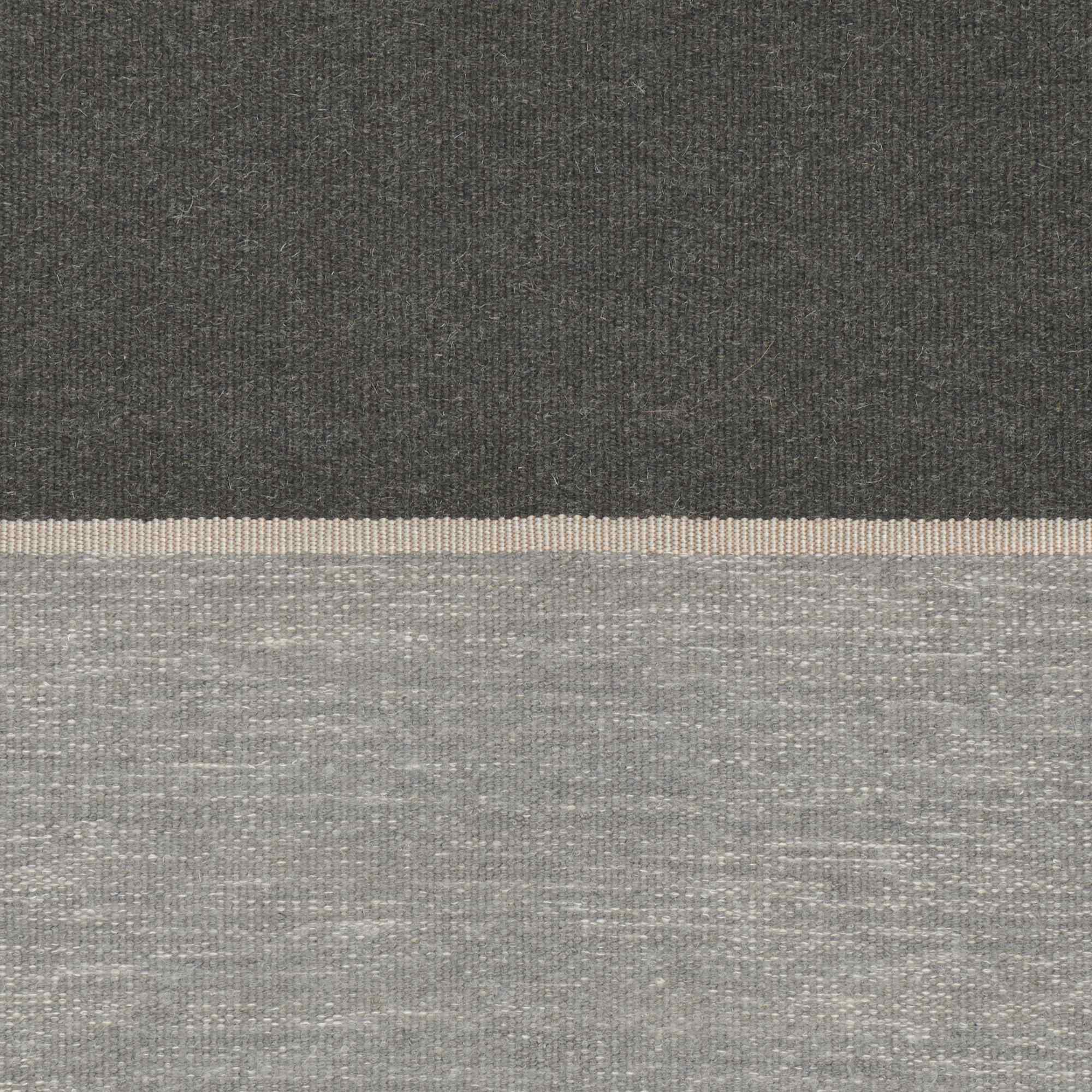 Magnetize Rug - Stone - DIA170