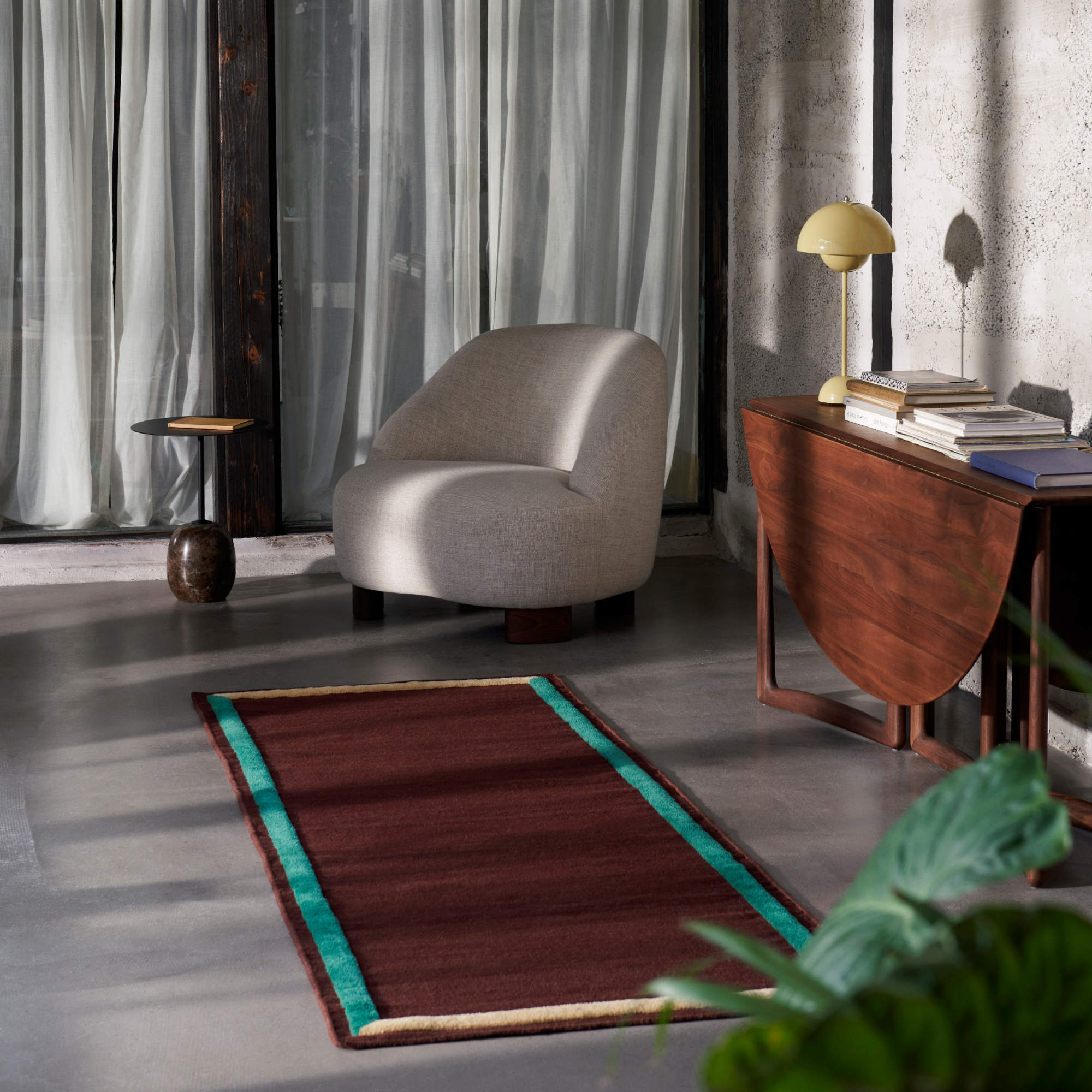 Margas LC1 Armchair - Oak/Fabric (Karakorum 001)-3