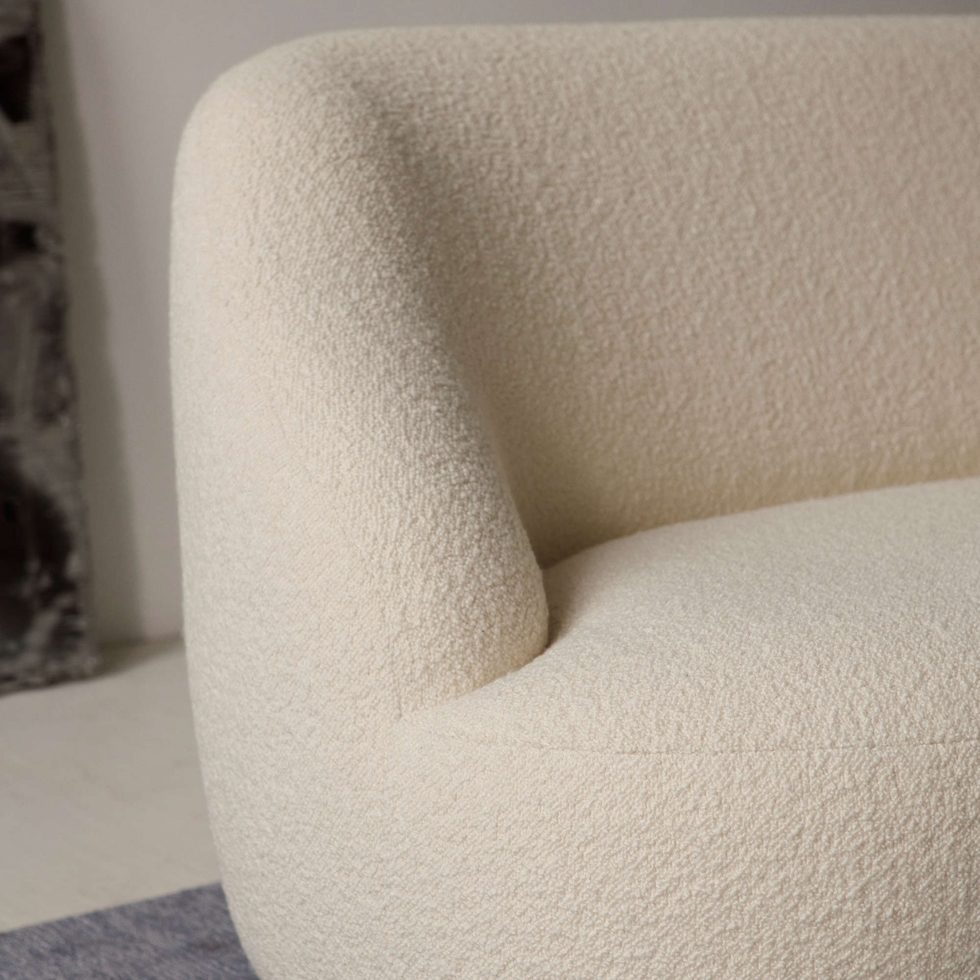 Margas LC3 Sofa - Walnut/Fabric (Karakorum 001)-4