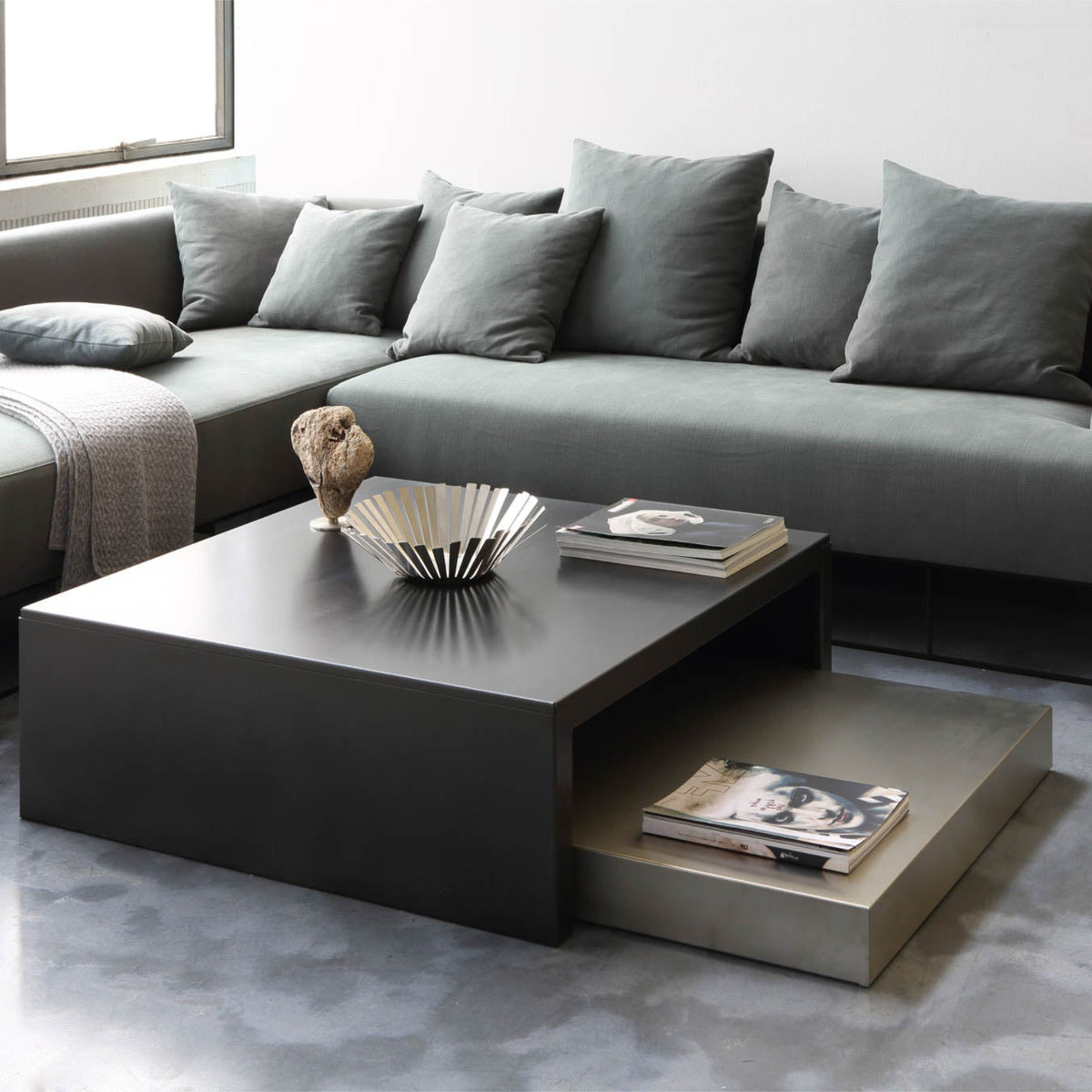 Zeus - Max and Moritz 265.266 Coffee Table - Black – Designitch