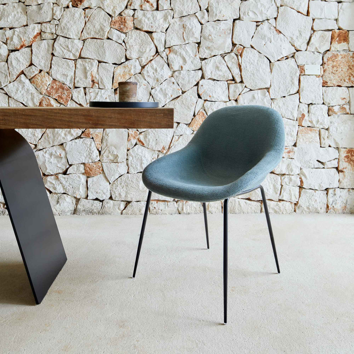 Medea Dining Chair – 55x77 / Metal (Ral 9005) / Fabric (Bambaki 22)-2
