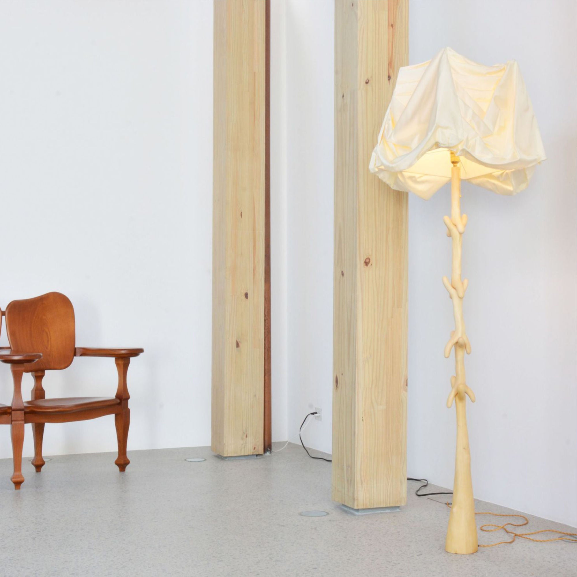 Muletas Floor Lamp-3