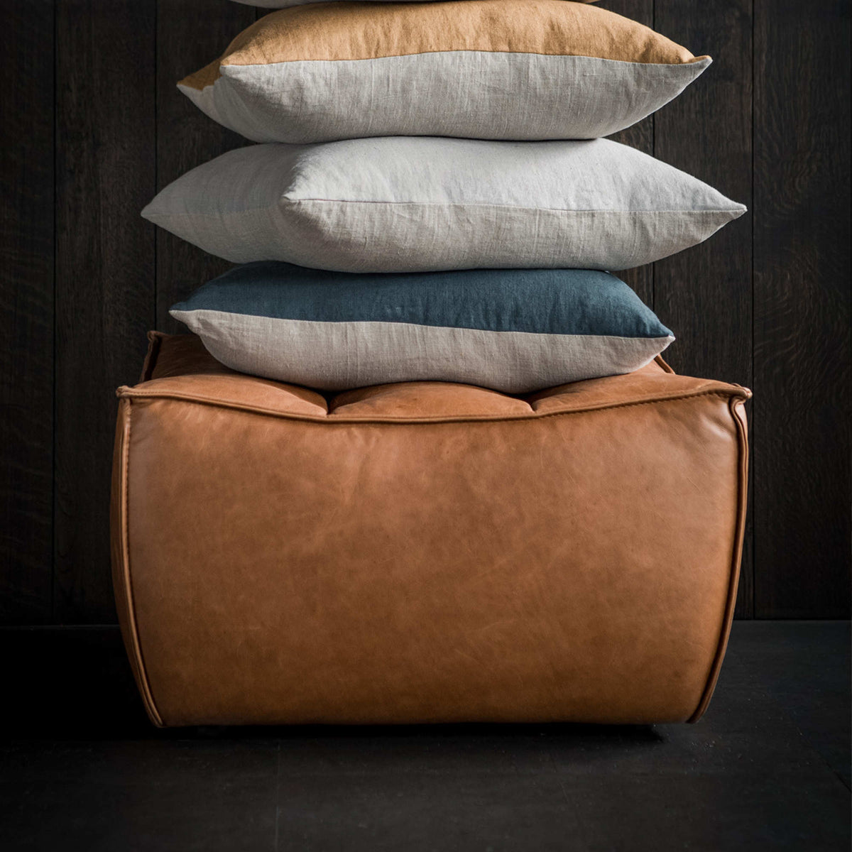 N701 20081 Pouf - Leather (Old Saddle)-4