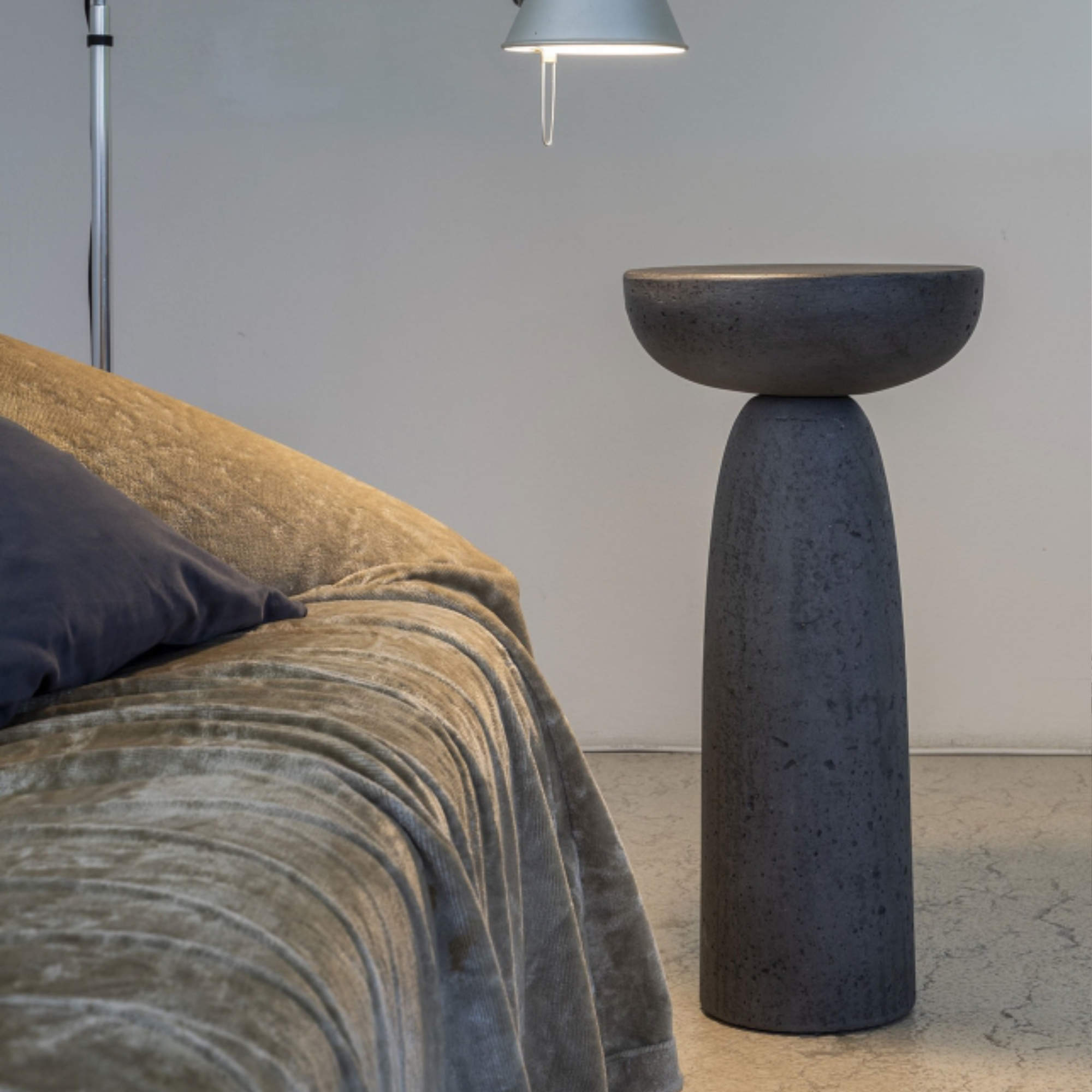 Olo 70 Coffee Table - Anthracite-12