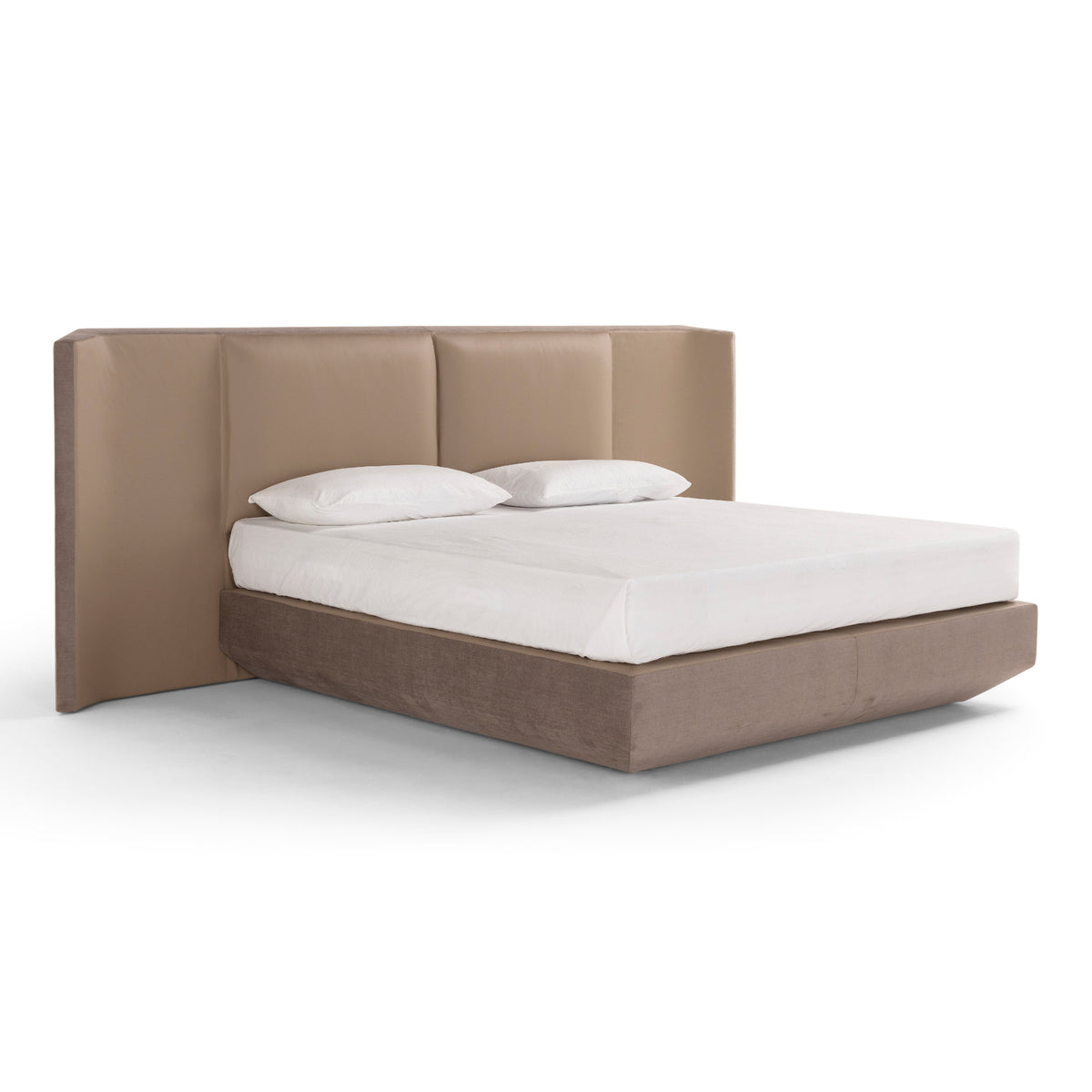Panis Bed – 216x326x126 / Leather (Linea 659)/Fabric (Galba 122)-1