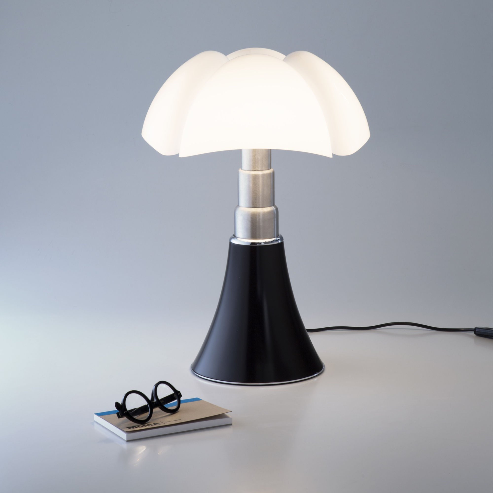 Pipistrello Table Lamp - Black-2