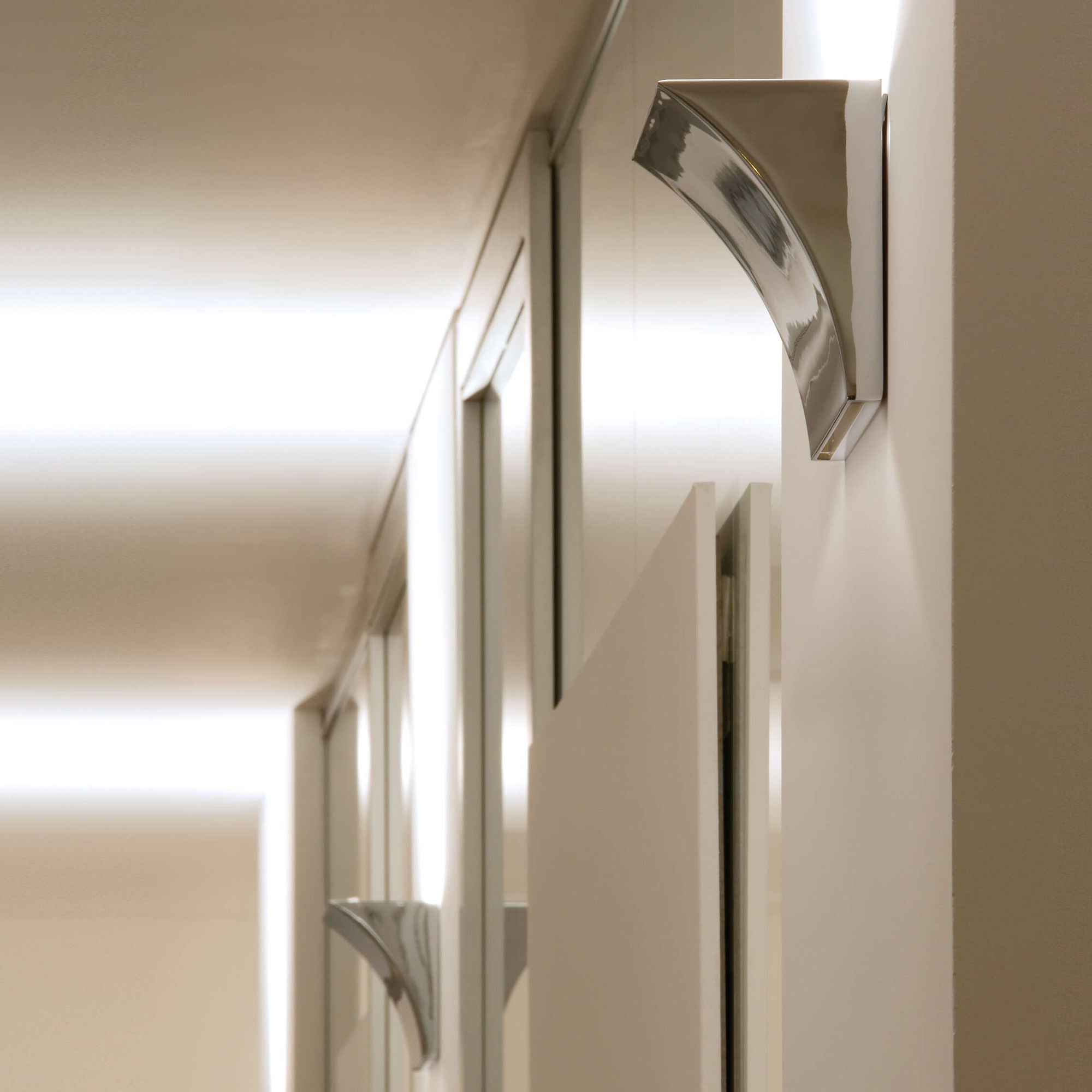 Pochette Up/Down Led Wall Lamp - Chrome