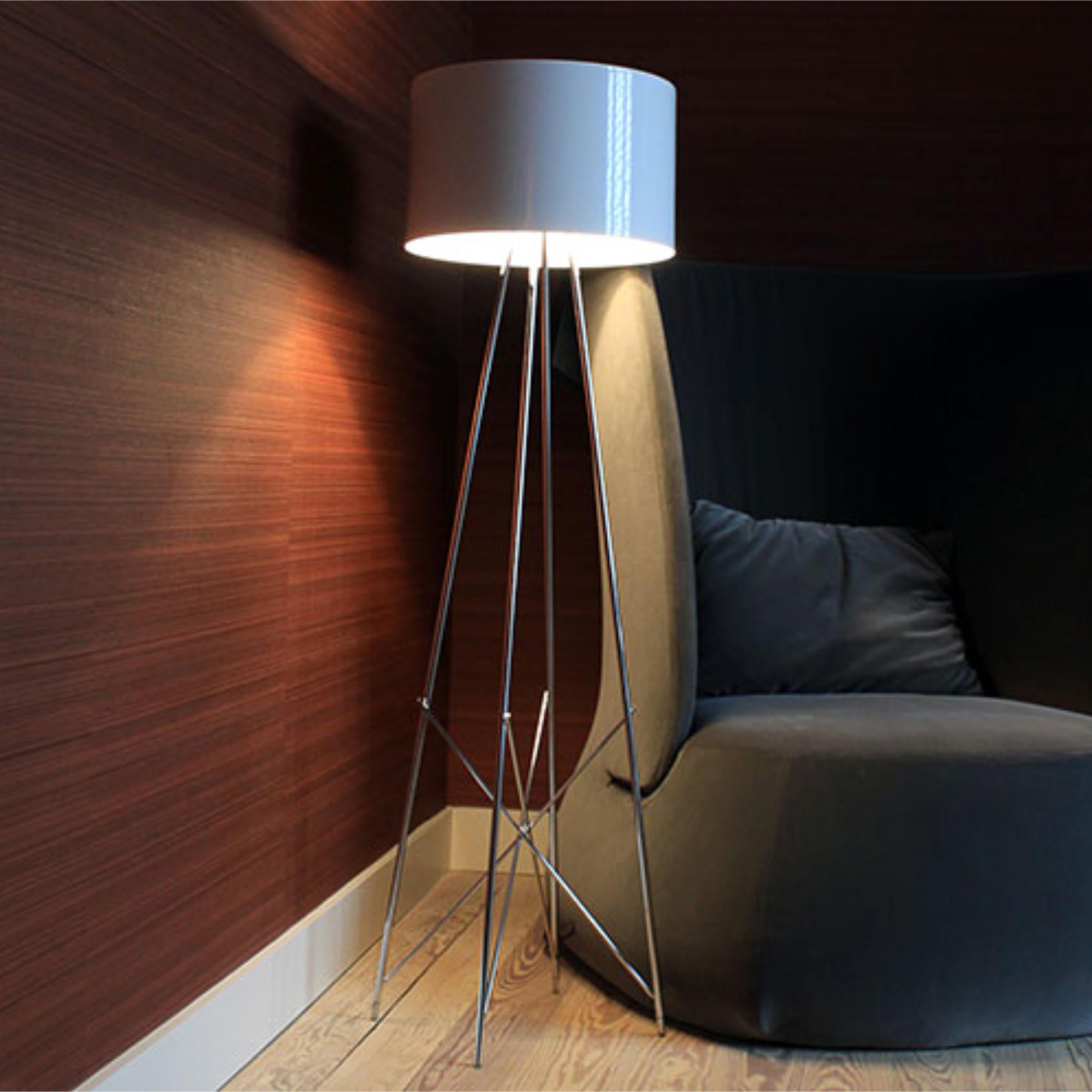 Ray F2 Floor Lamp - White-3