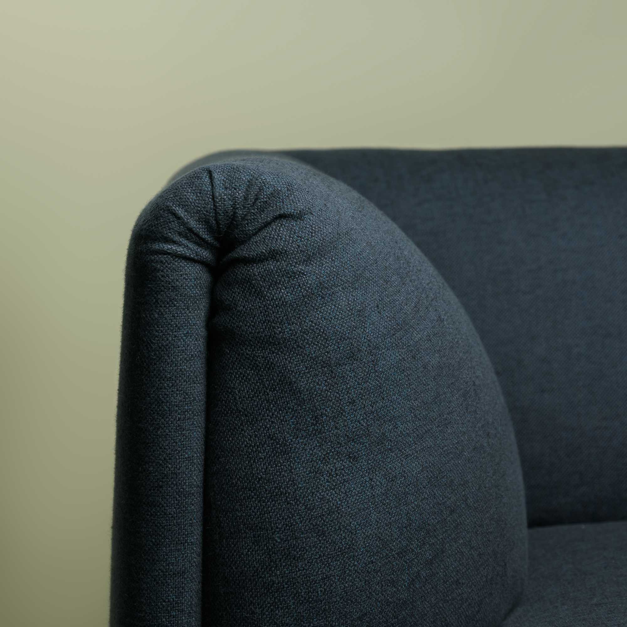 Retreat 224 Sofa - Fabric D (Grace Mole 70)-5