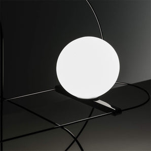 مصباح طاولة ستاره متوسط - أسود