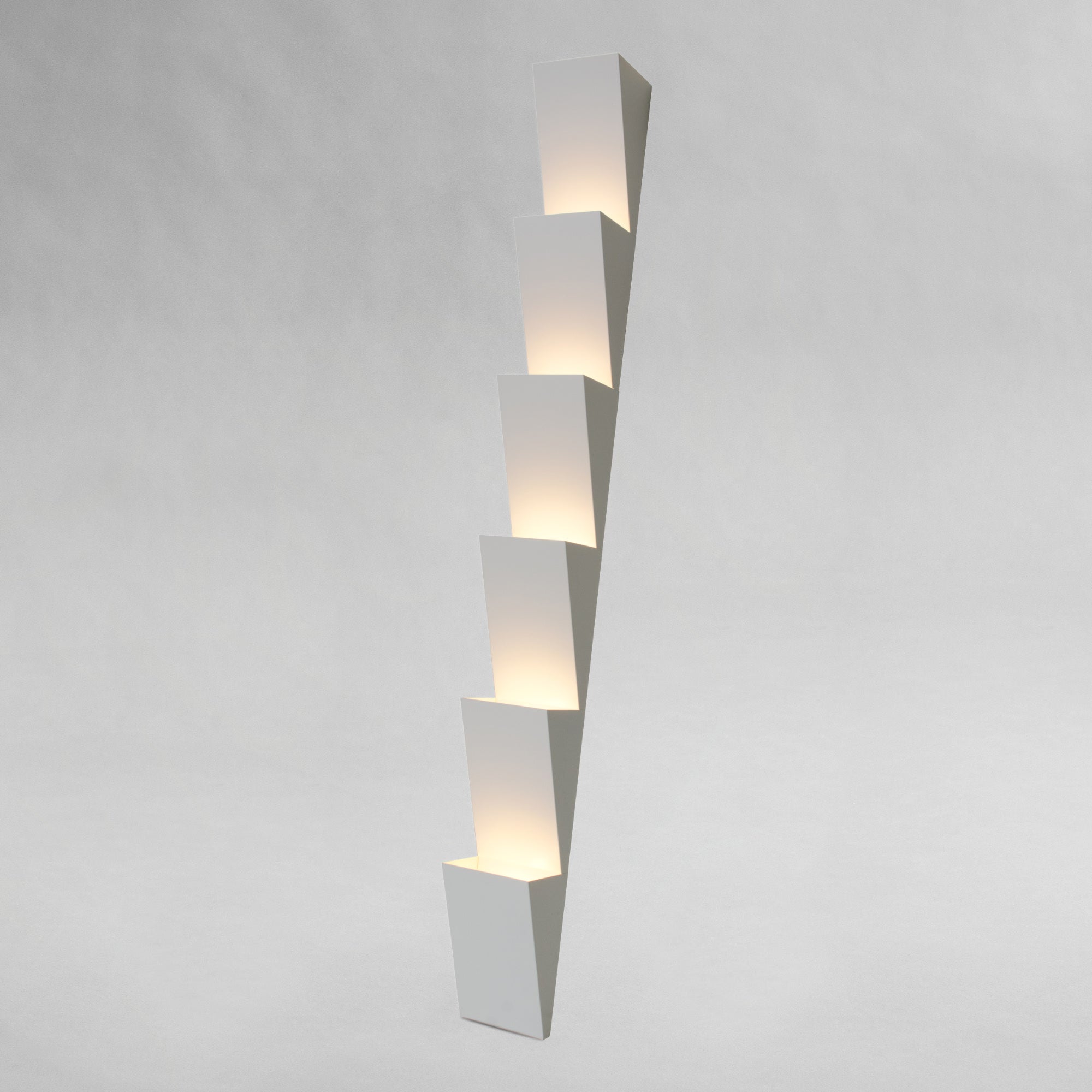 Steps Large Floor Lamp - White