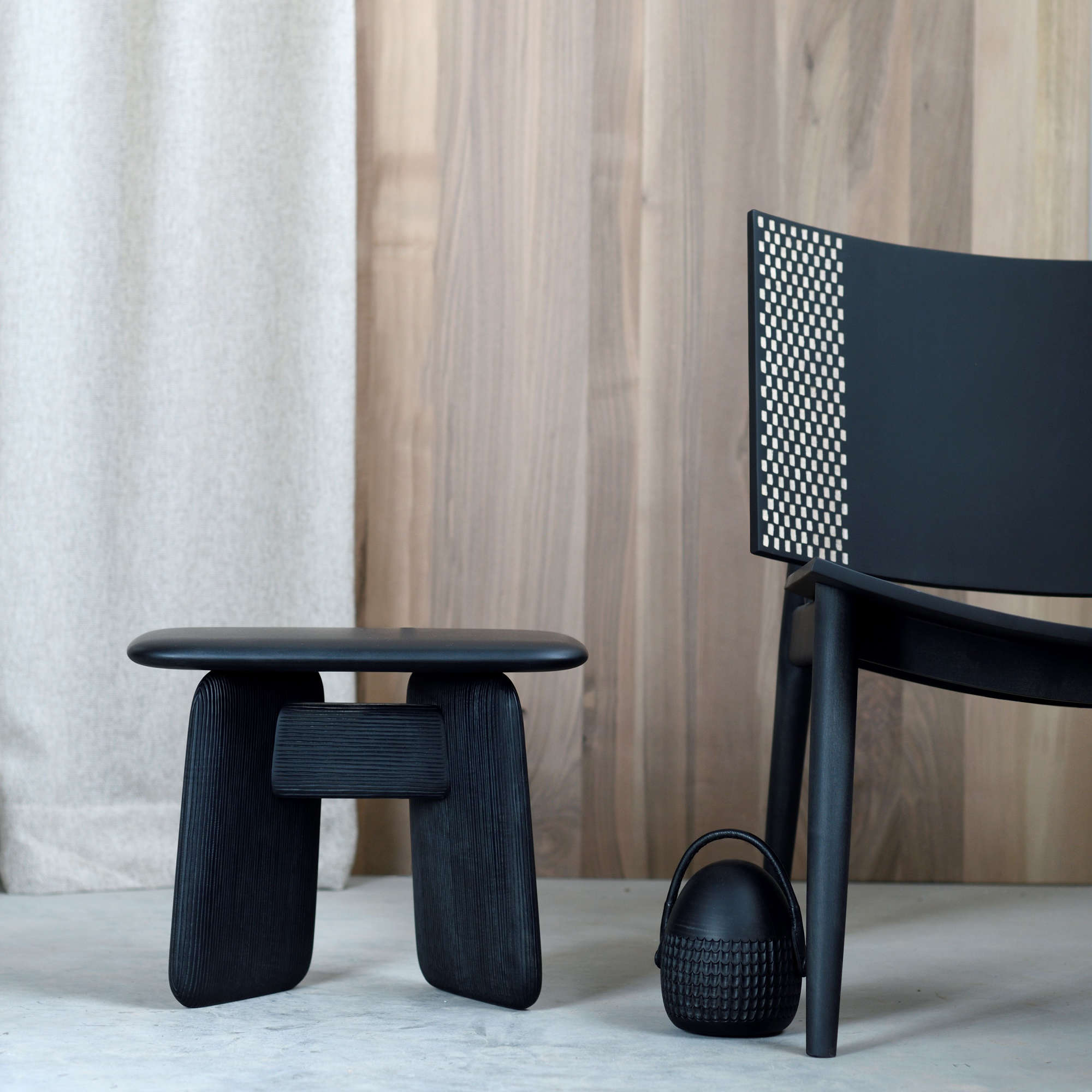 Stonehenge Stool - Maple Black