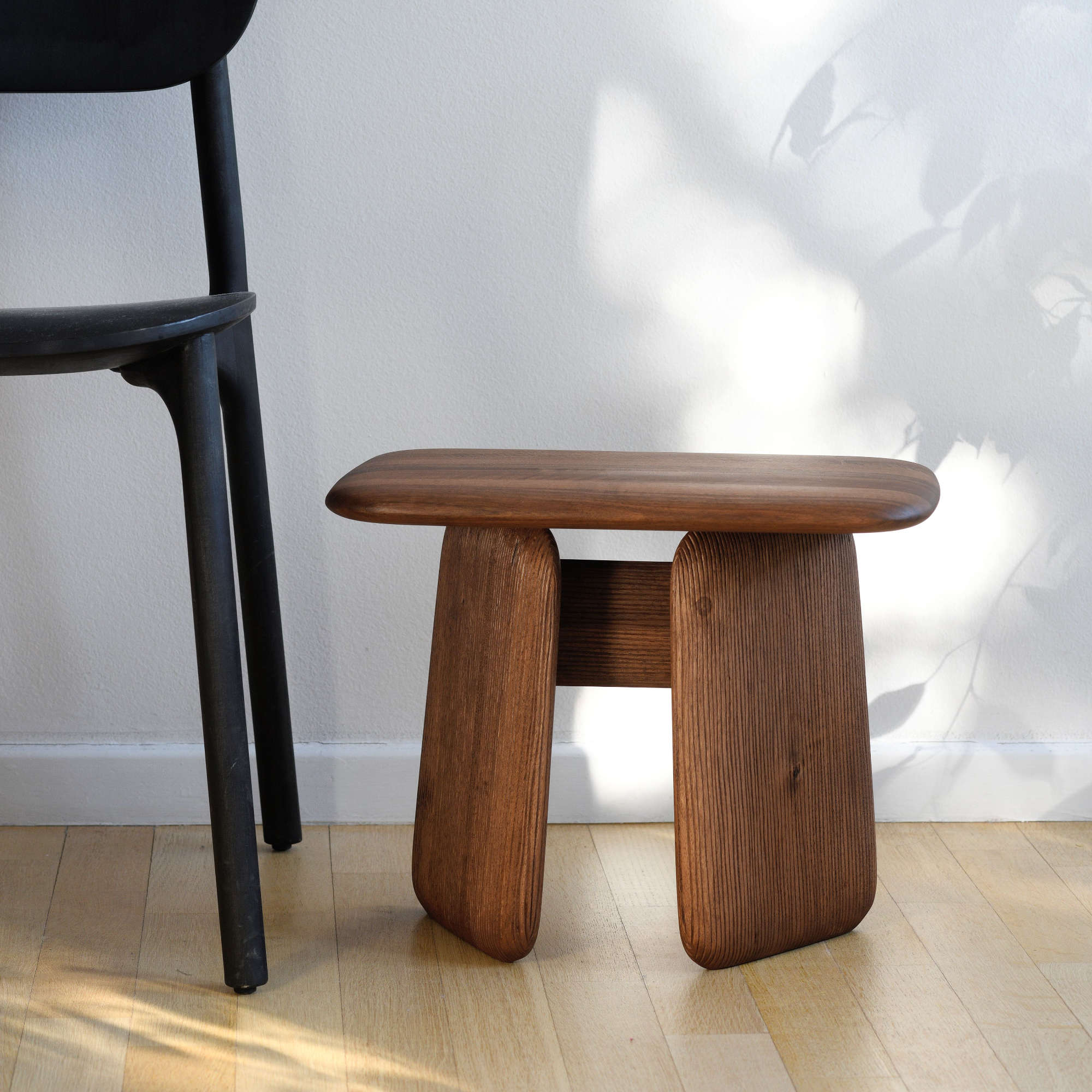 Stonehenge Stool - Maple Black-4