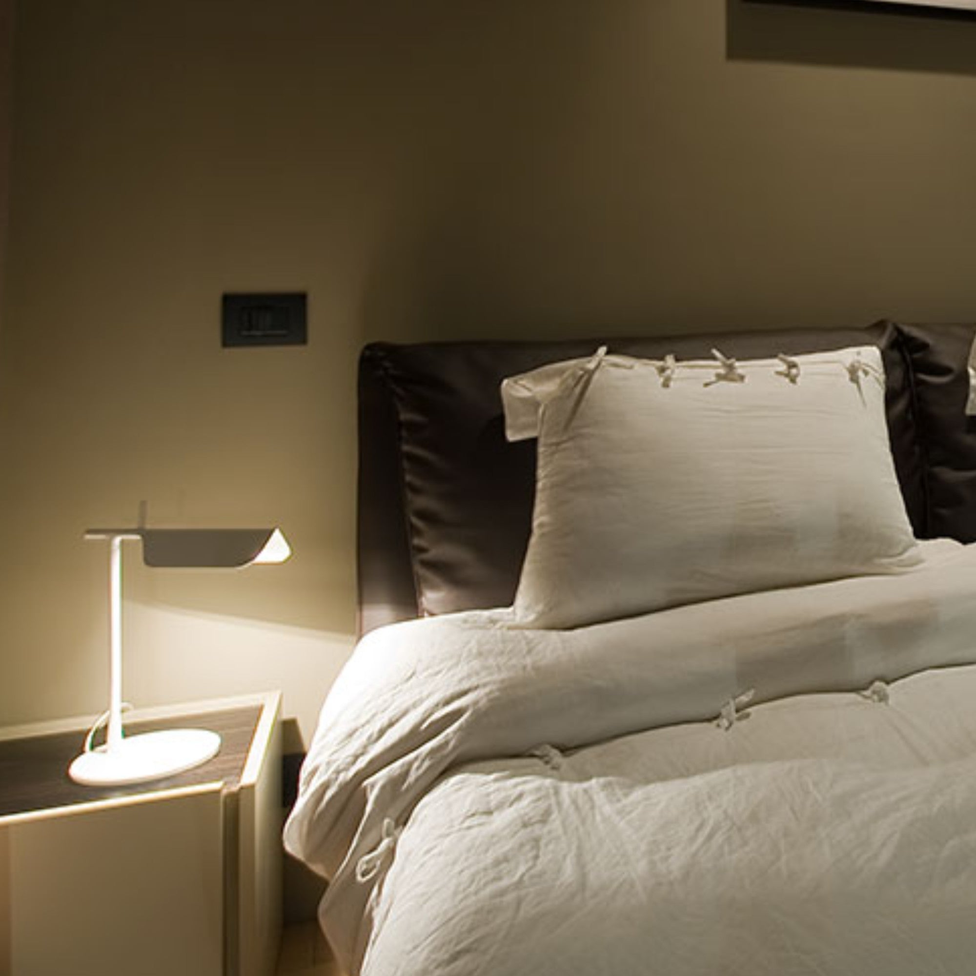 Tab Table Lamp - White-3