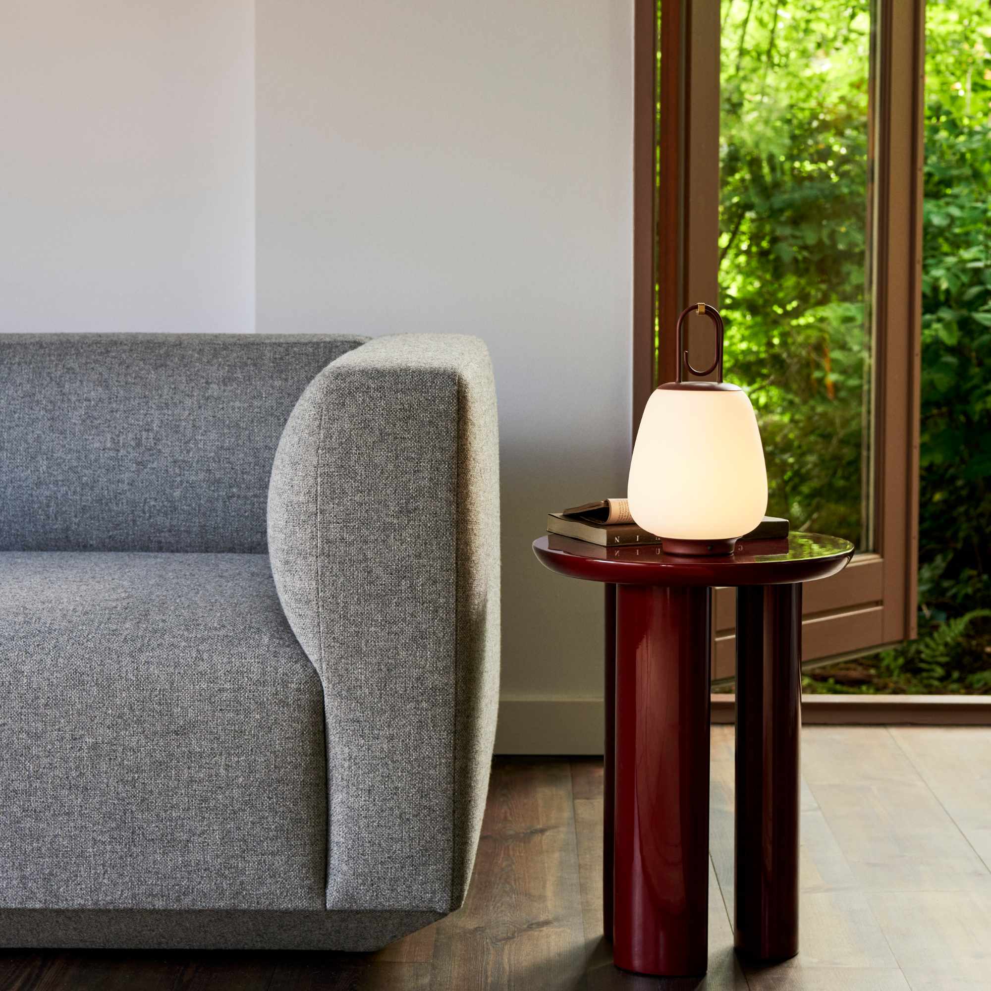 Tung  JA3 Side Table - Burgundy Red-8