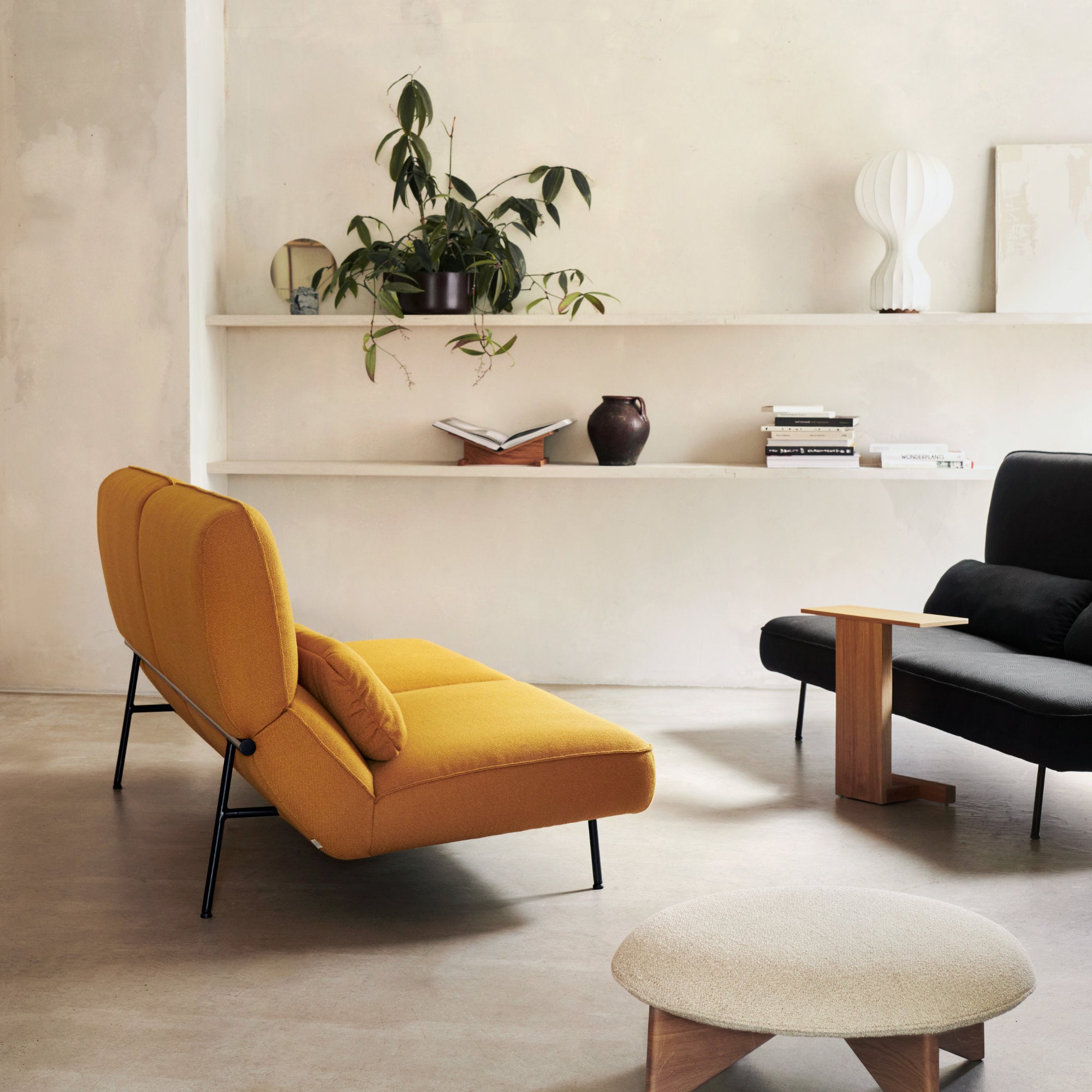 Velar 200 Sofa - Fabric I (Razzle Dazzle 116)-5