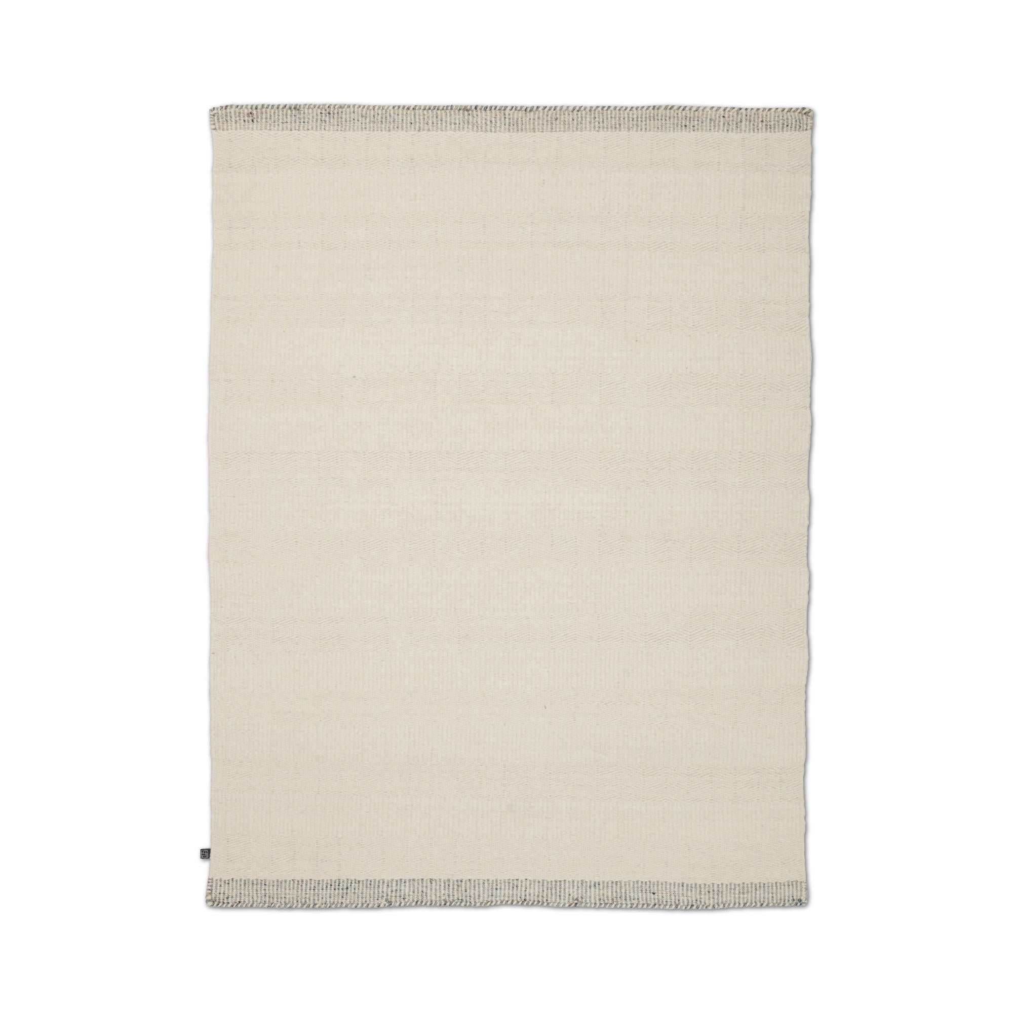 Versanti Rug - White - 300x200-1