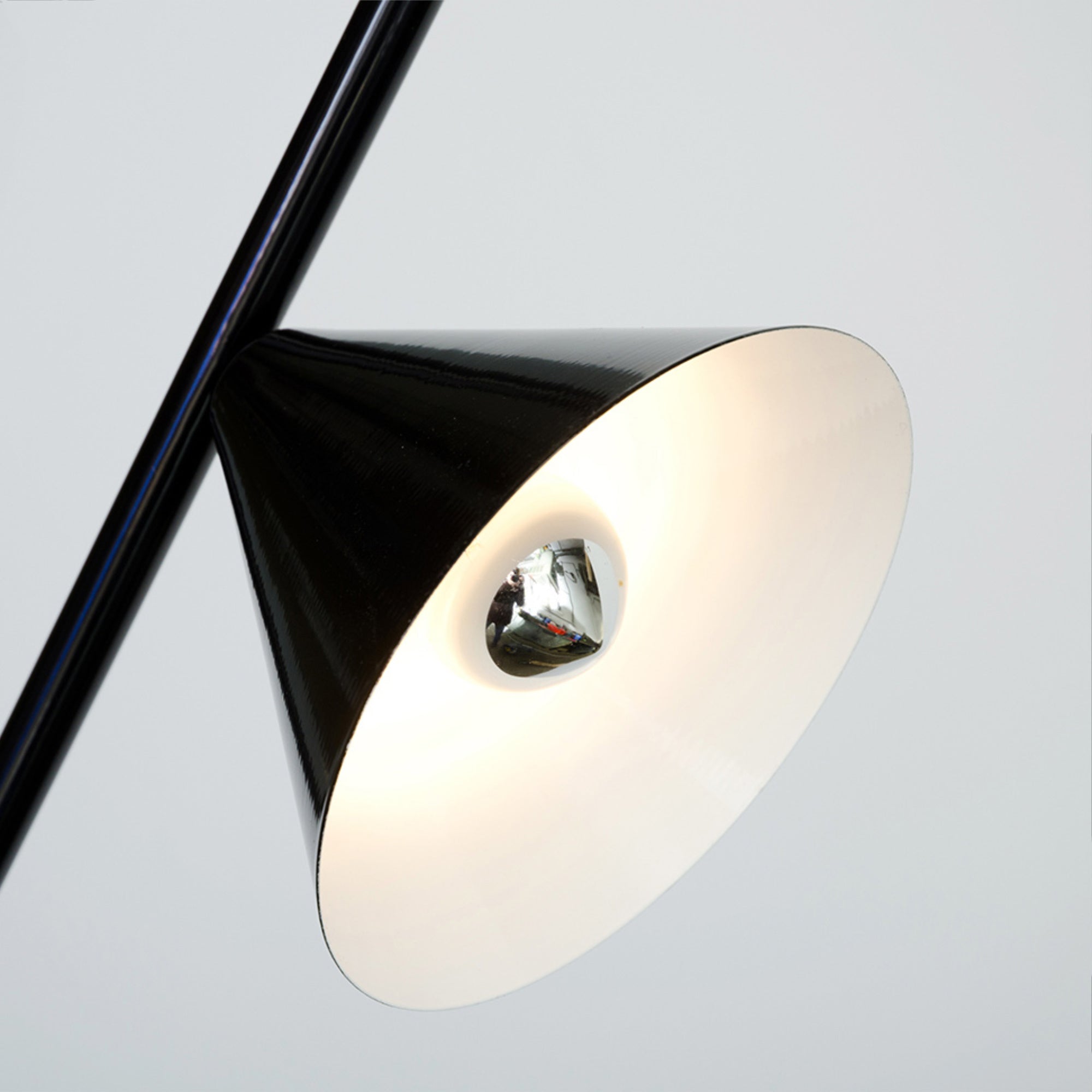 Vertical One 3 Cones Pendant Lamp - Black/White-3