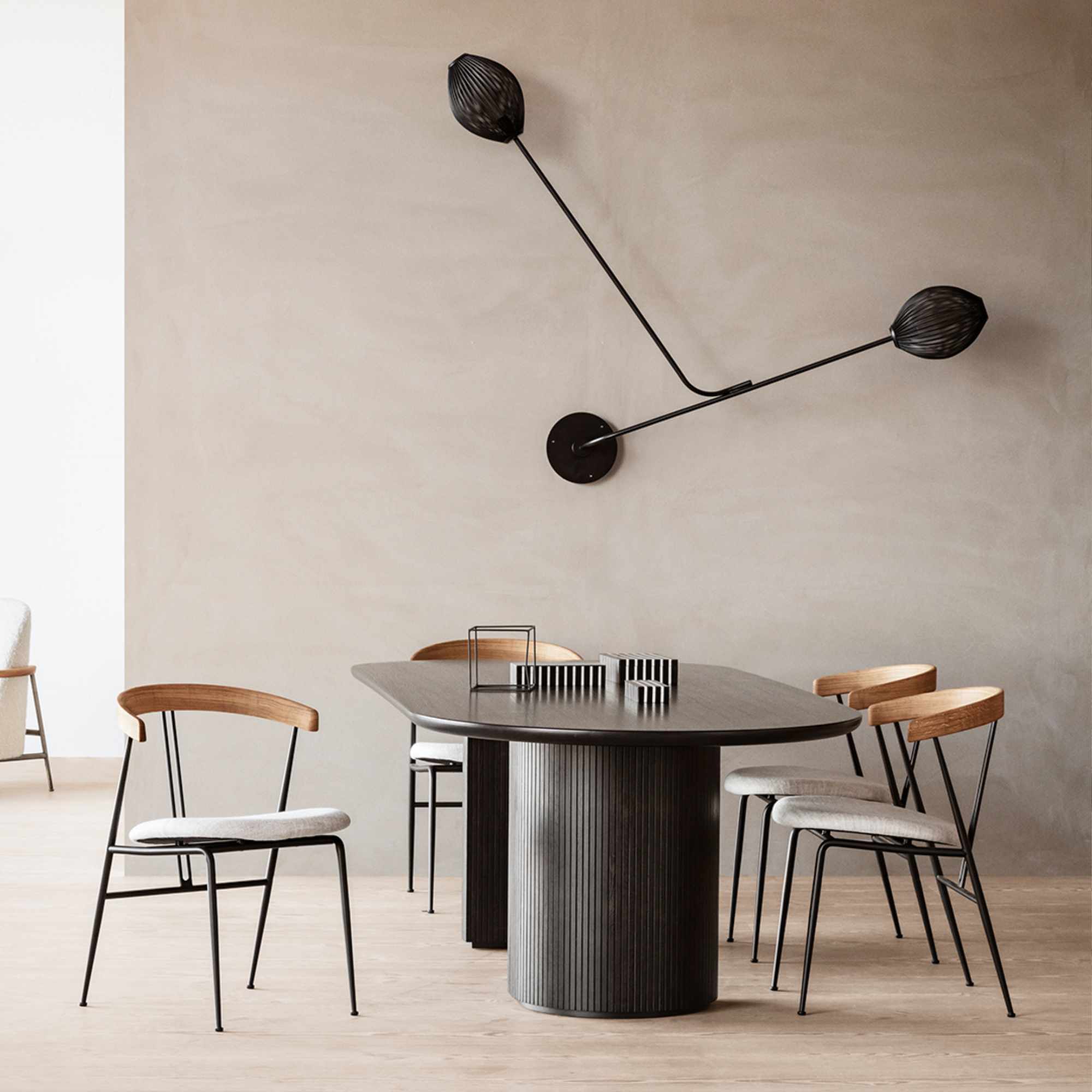 Violin 23687 Dining Chair - Oak / Fabric E (Svevo 004)