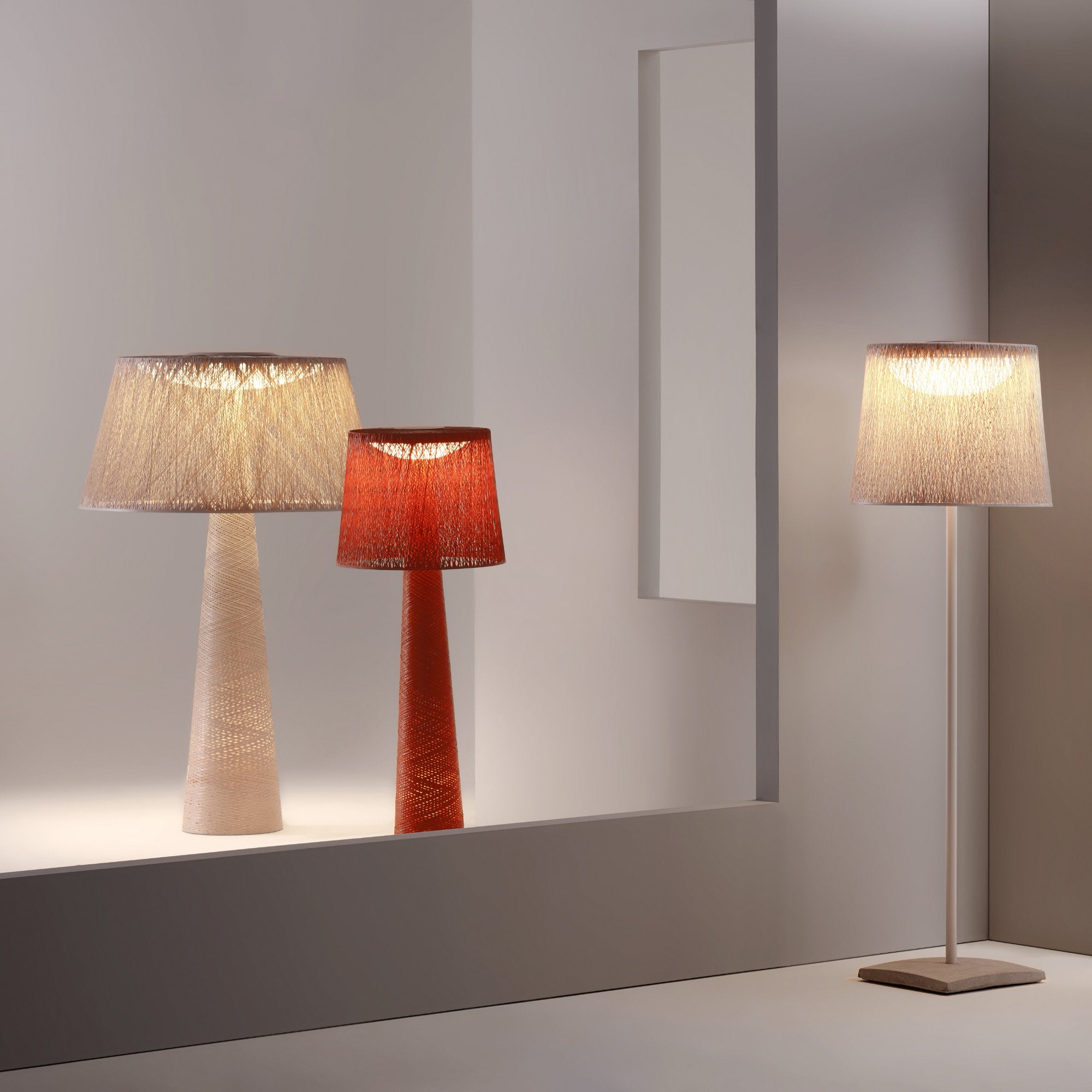 Wind 4057 Outdoor Floor Lamp - Sand