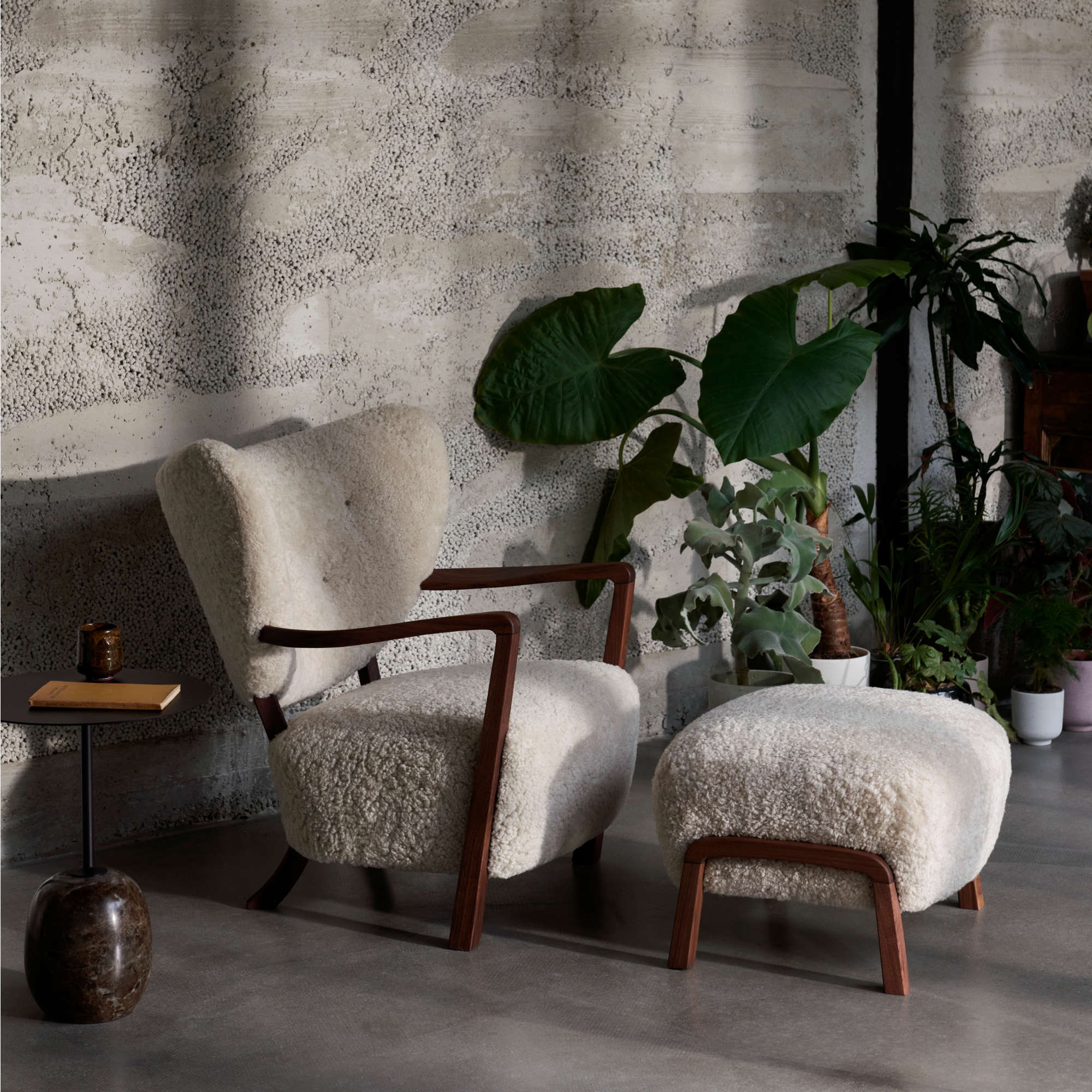 Wulff ATD3 Walnut Pouf - Walnut/Fabric 5 (Karakorum)-3