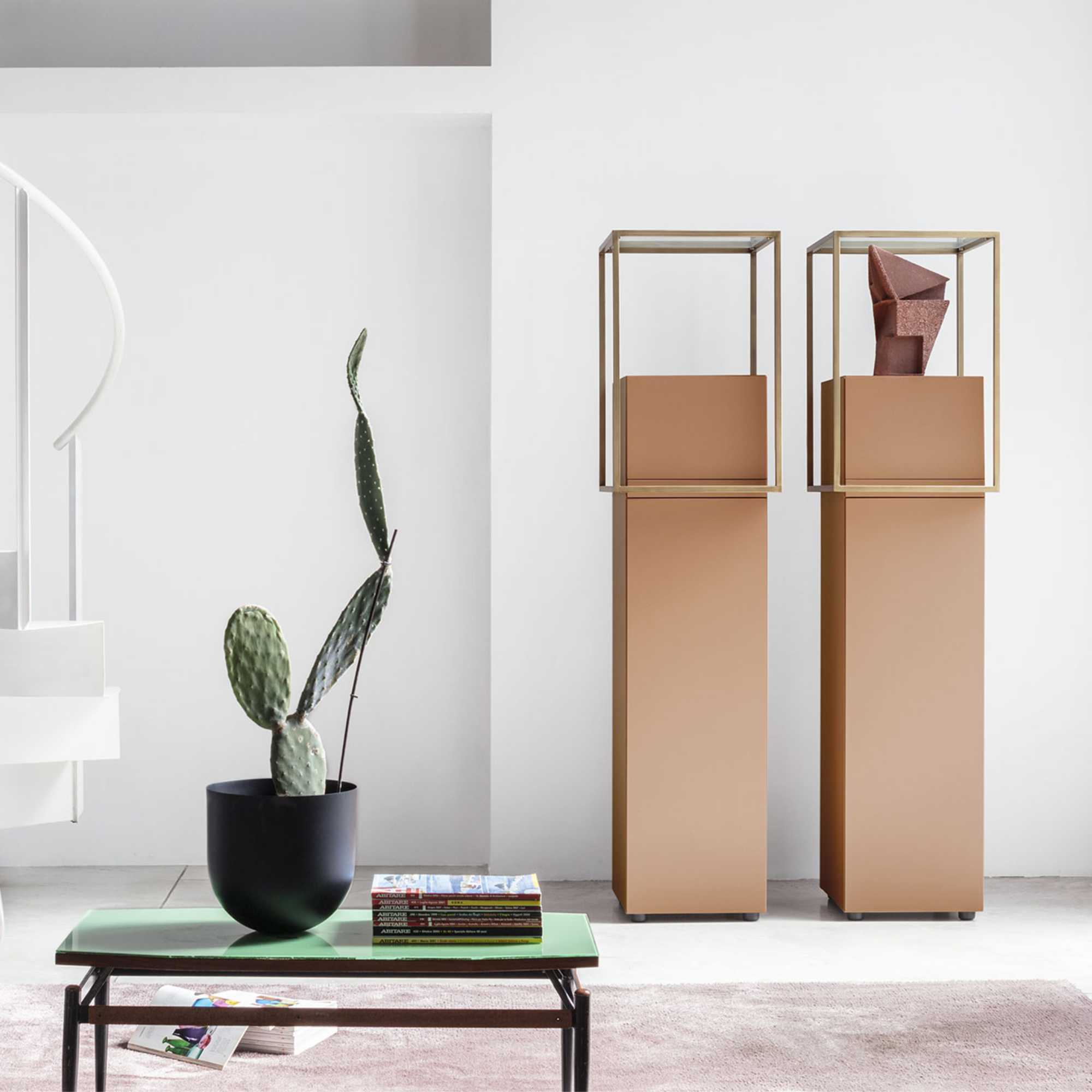 Zoom Tower - Ivory/Bronze