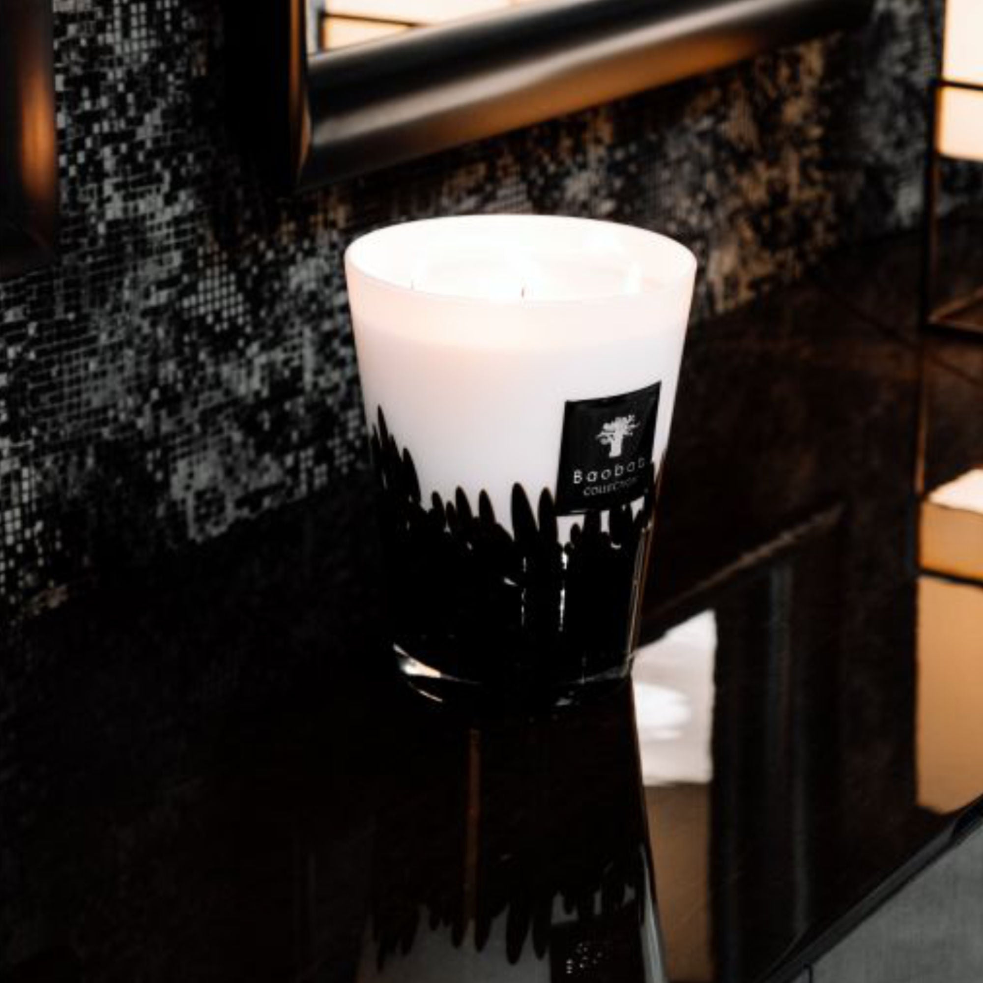 Feathers Scented Candle - 16cm-3