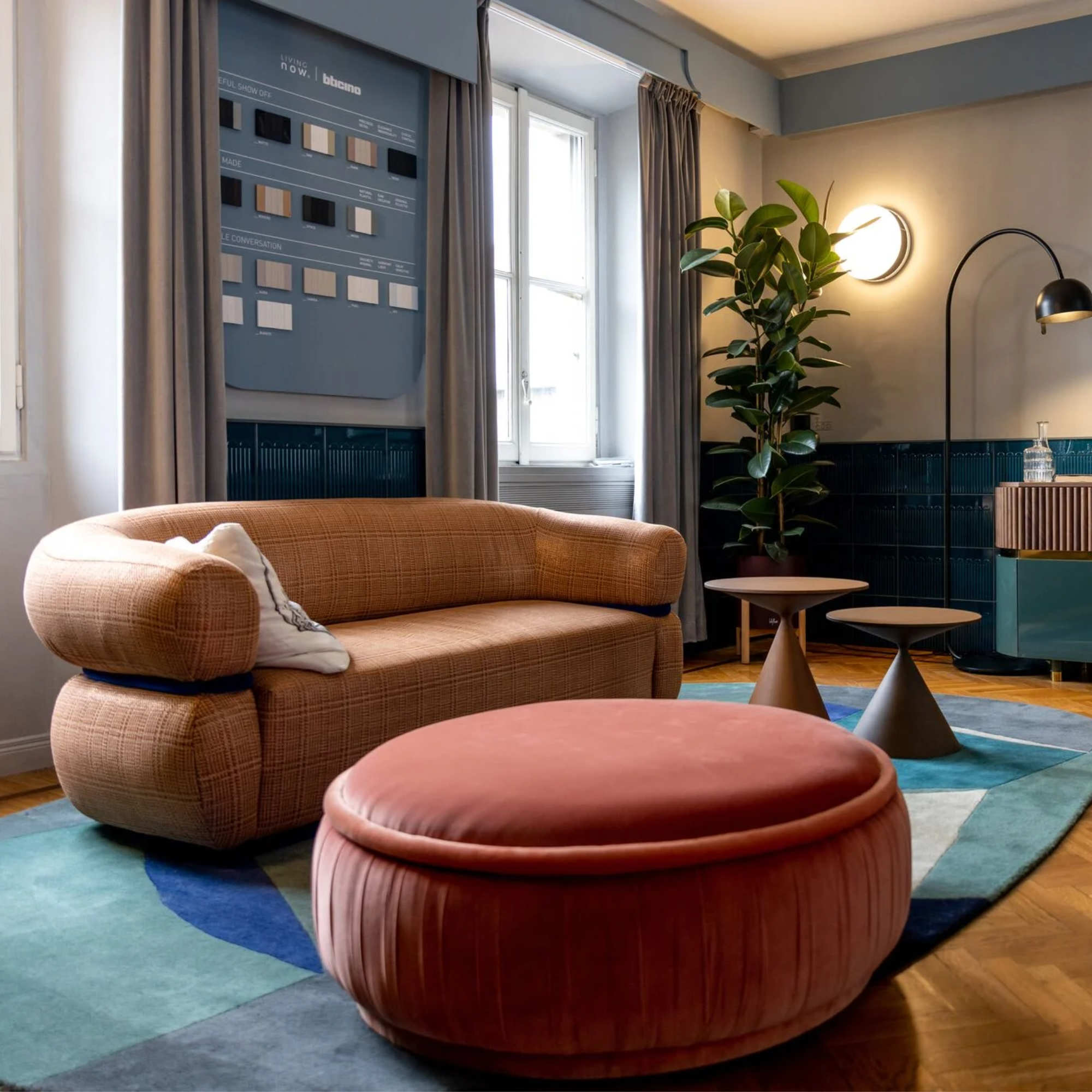 Malibu 240 Sofa - Fabric 5 (Zumirez Moonbeam)-2