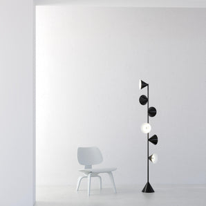 Vertical One Floor Lamp - Black/White
