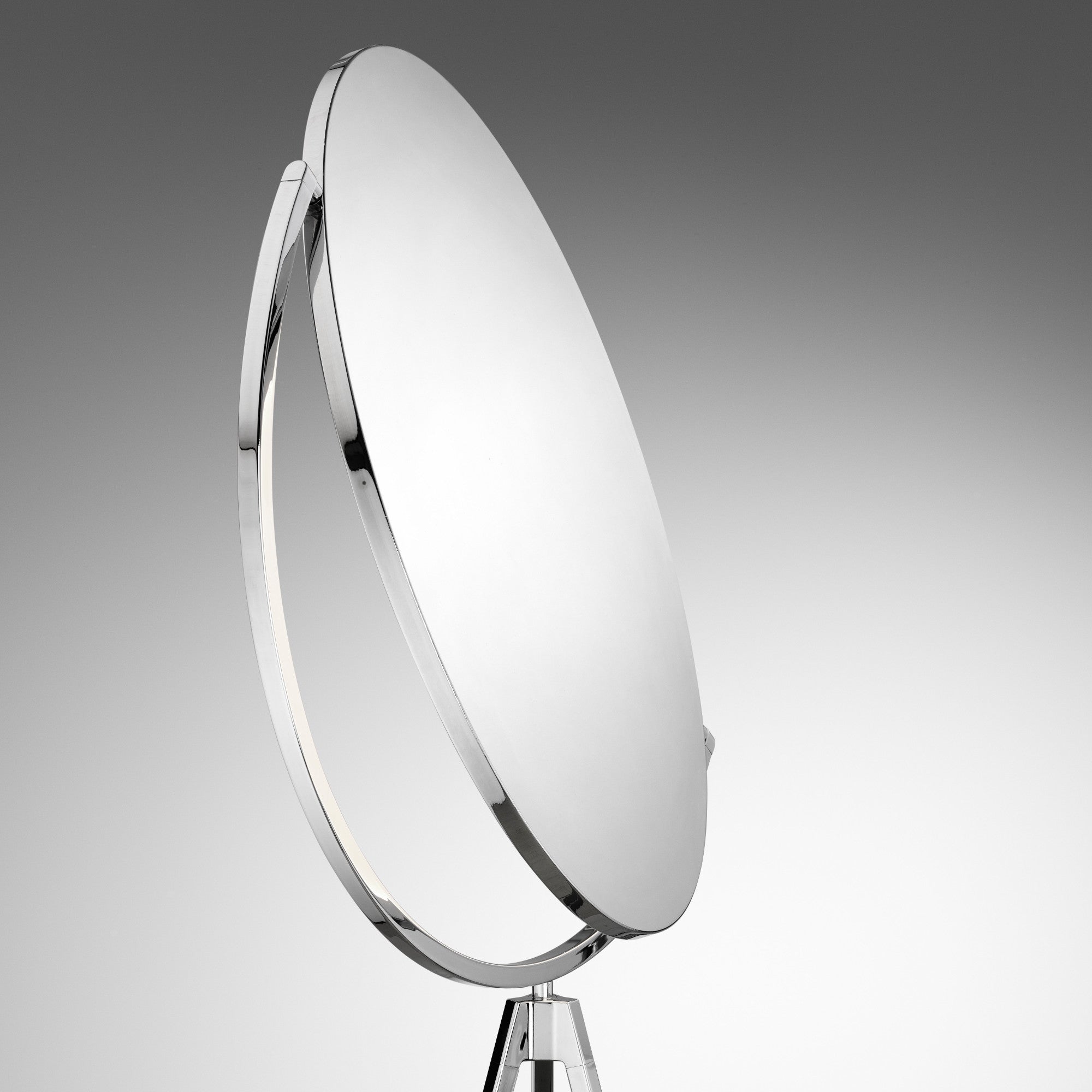 Superloon Floor Lamp - Chrome